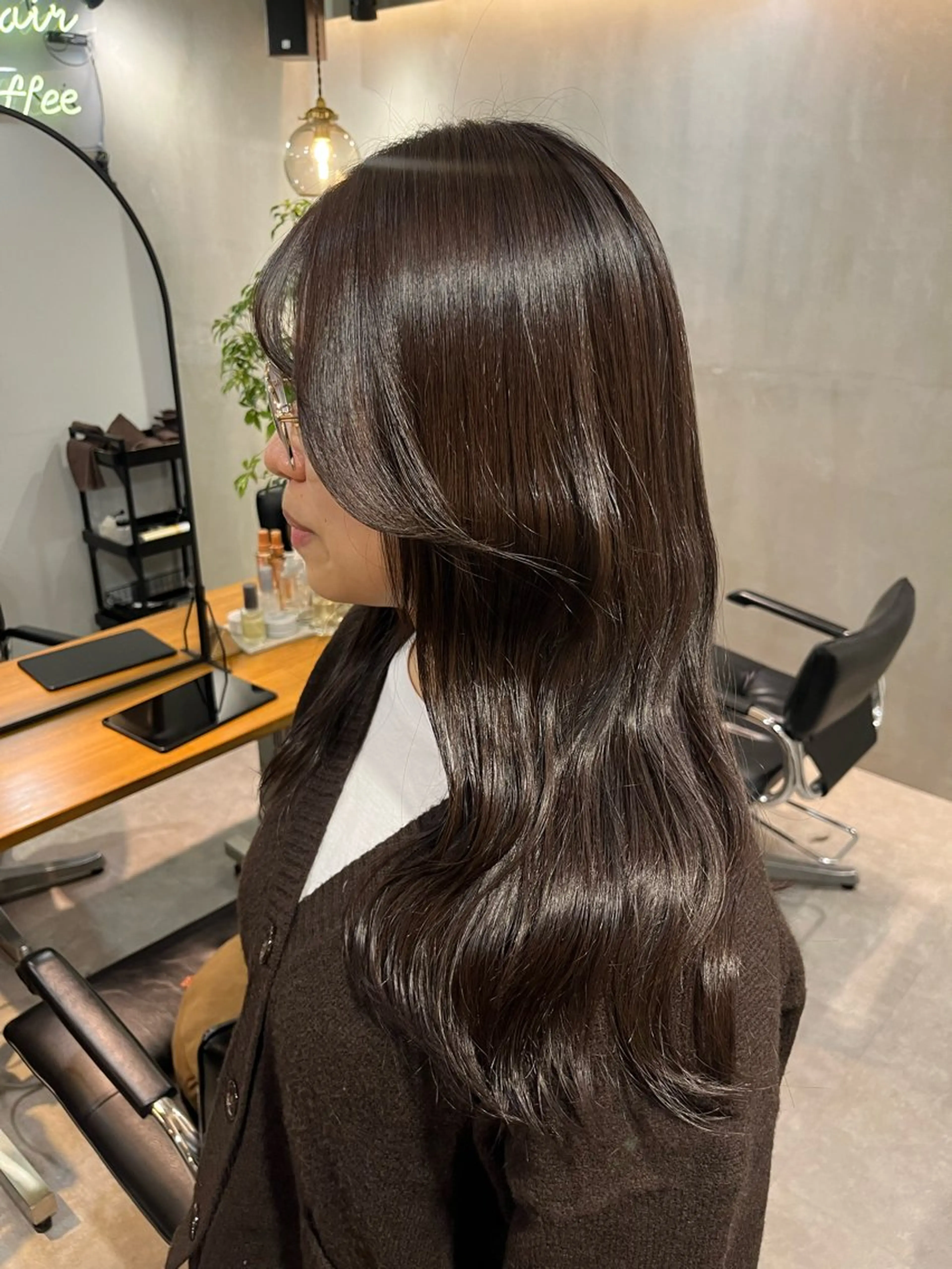 ロング ヘアカラー トリートメント 🤎透明感ツヤカラー Chinatsu🤎のヘアスタイル