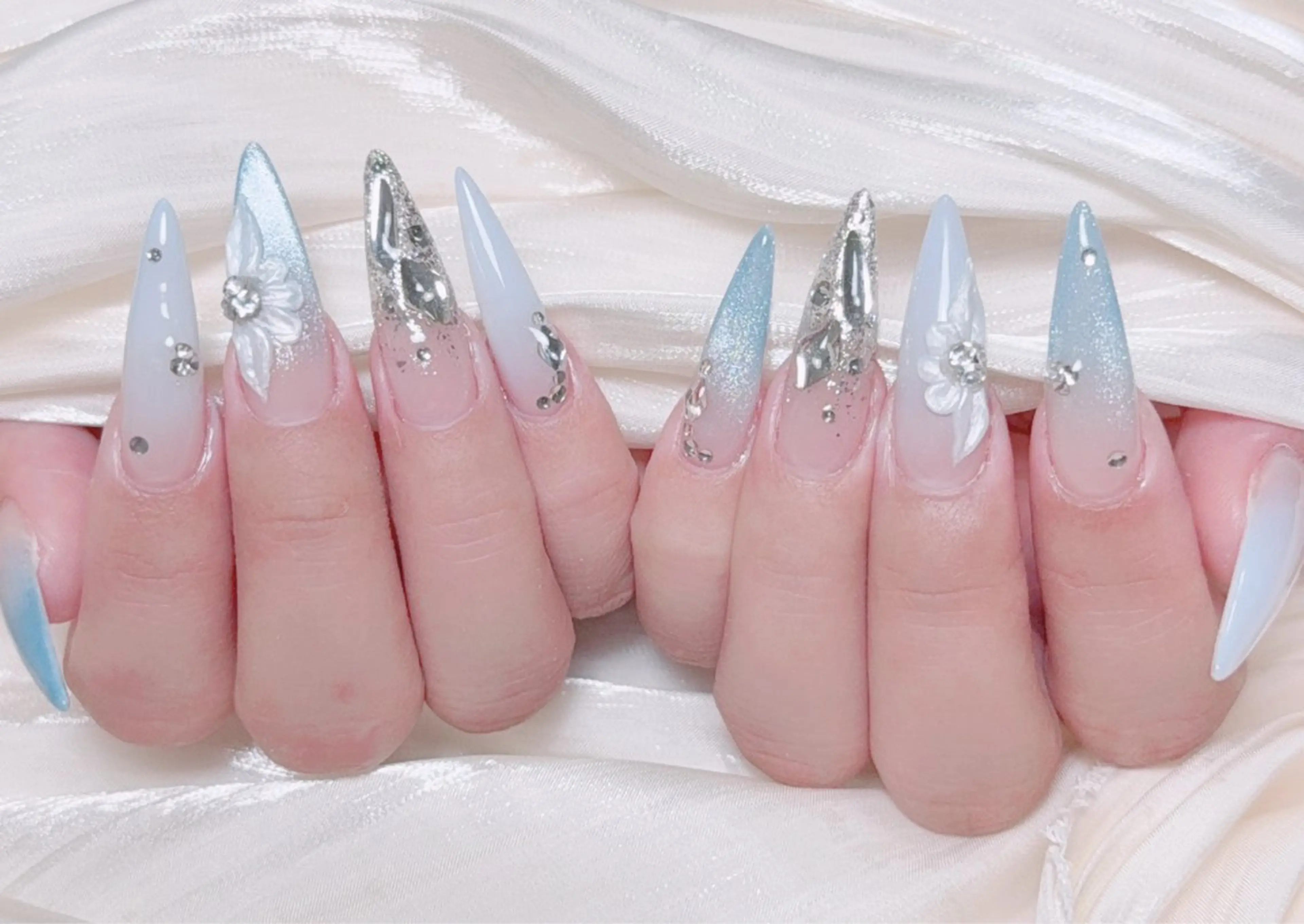 ネイル luna nail ＆eyelashのネイルデザイン