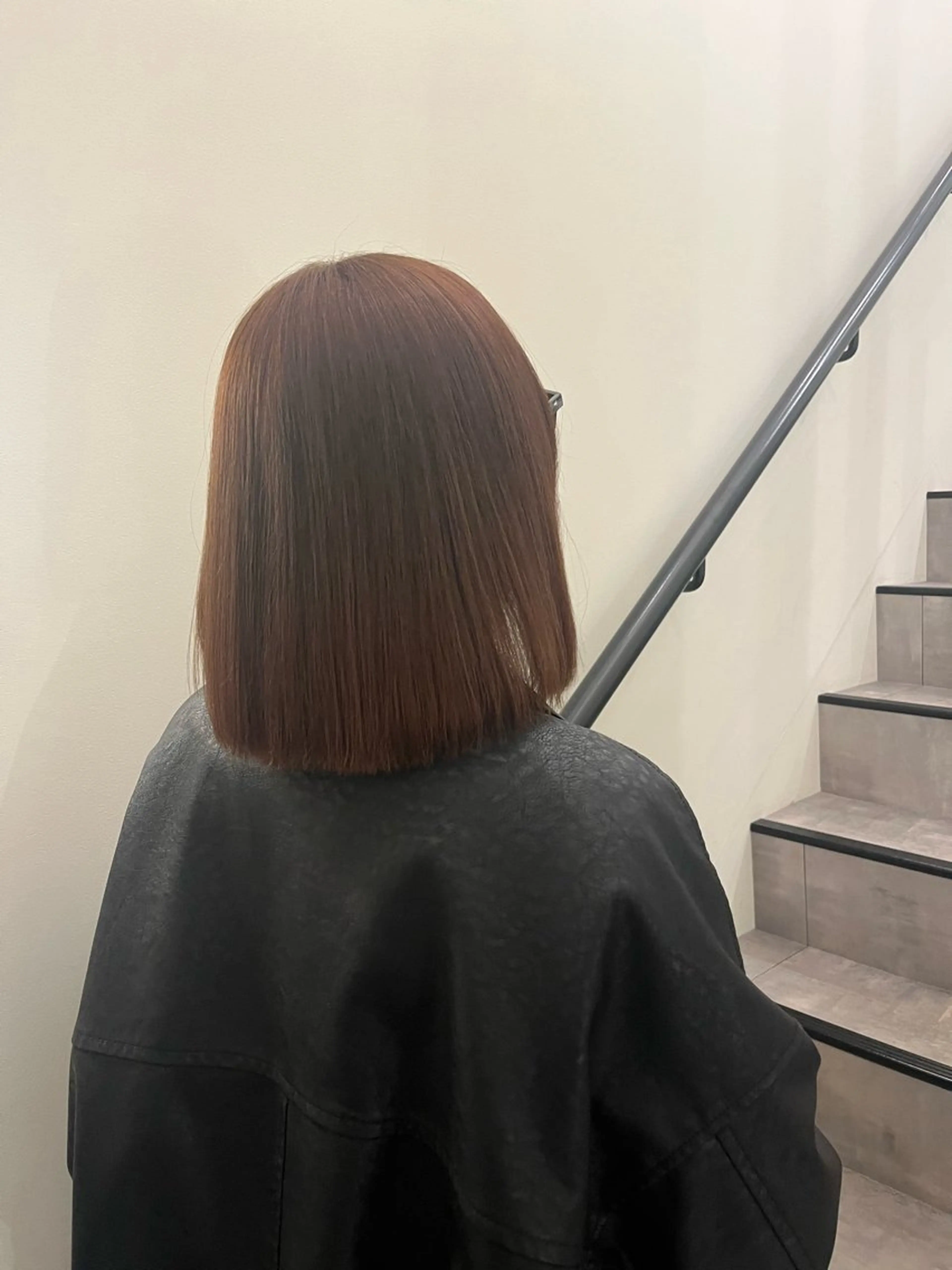 ミディアム 切りっぱなしボブ ボブ カット ヘアカラー 山本 彩香のヘアスタイル