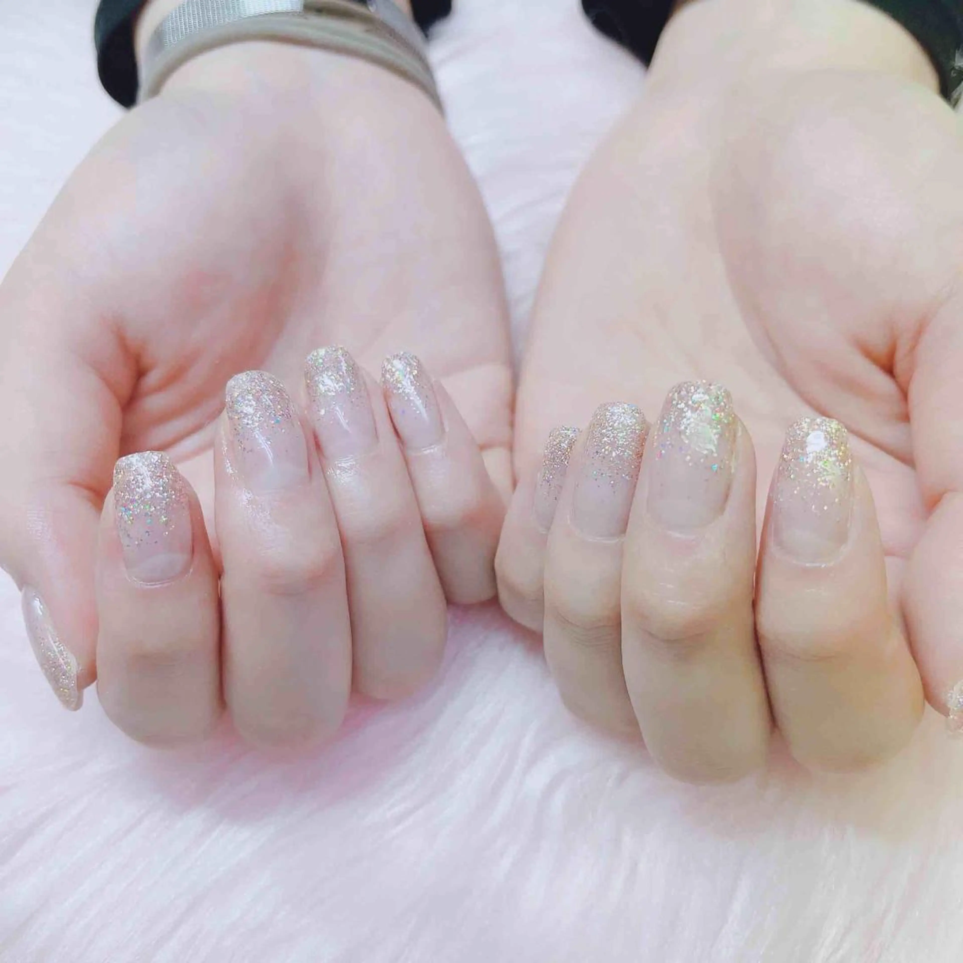 ネイル ハンドネイル MoonNail ユリ🌸のネイルデザイン