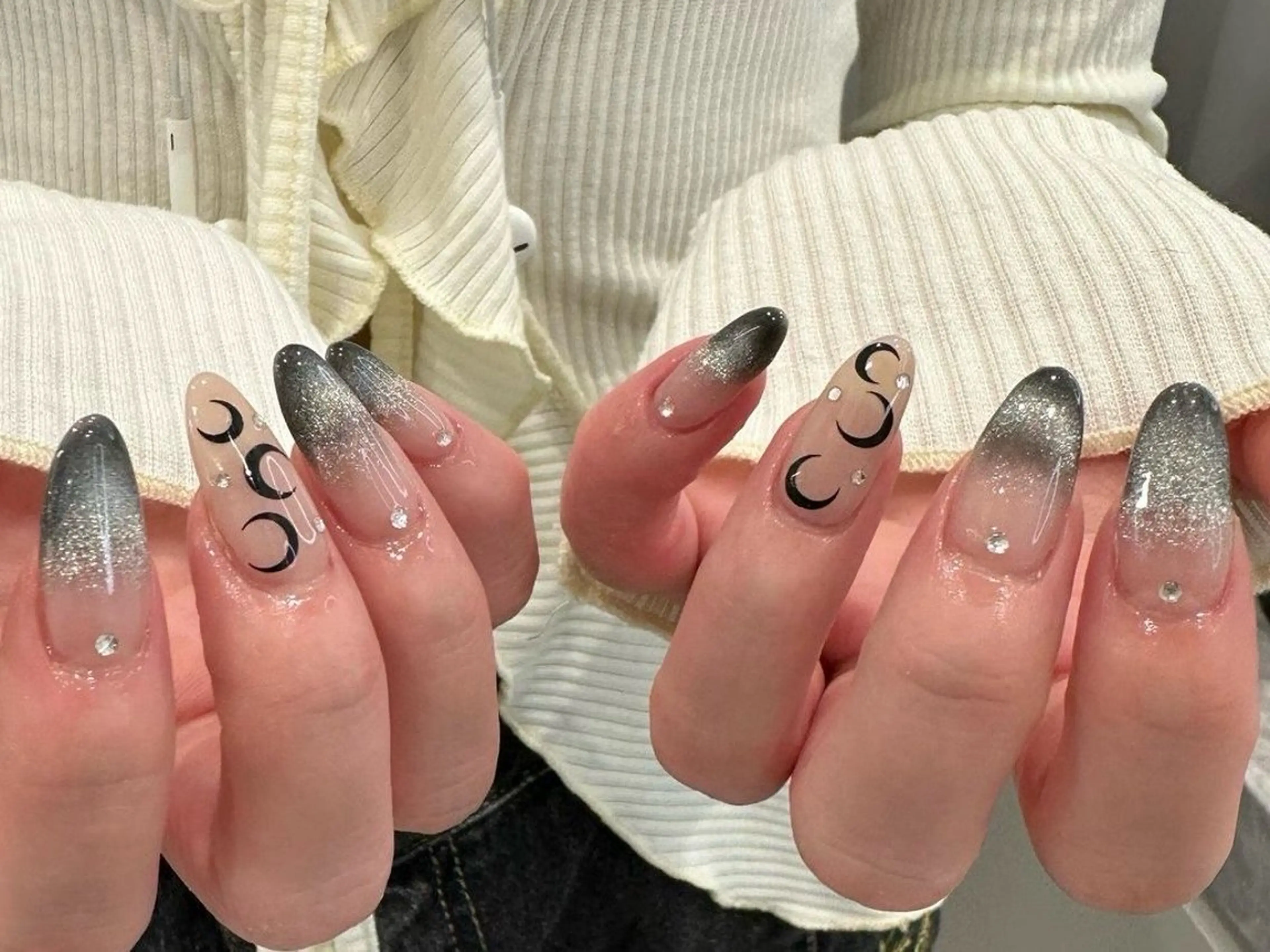 ネイル 🛁fein. 🎀明治神宮前🪞のマツエク・マツパデザイン