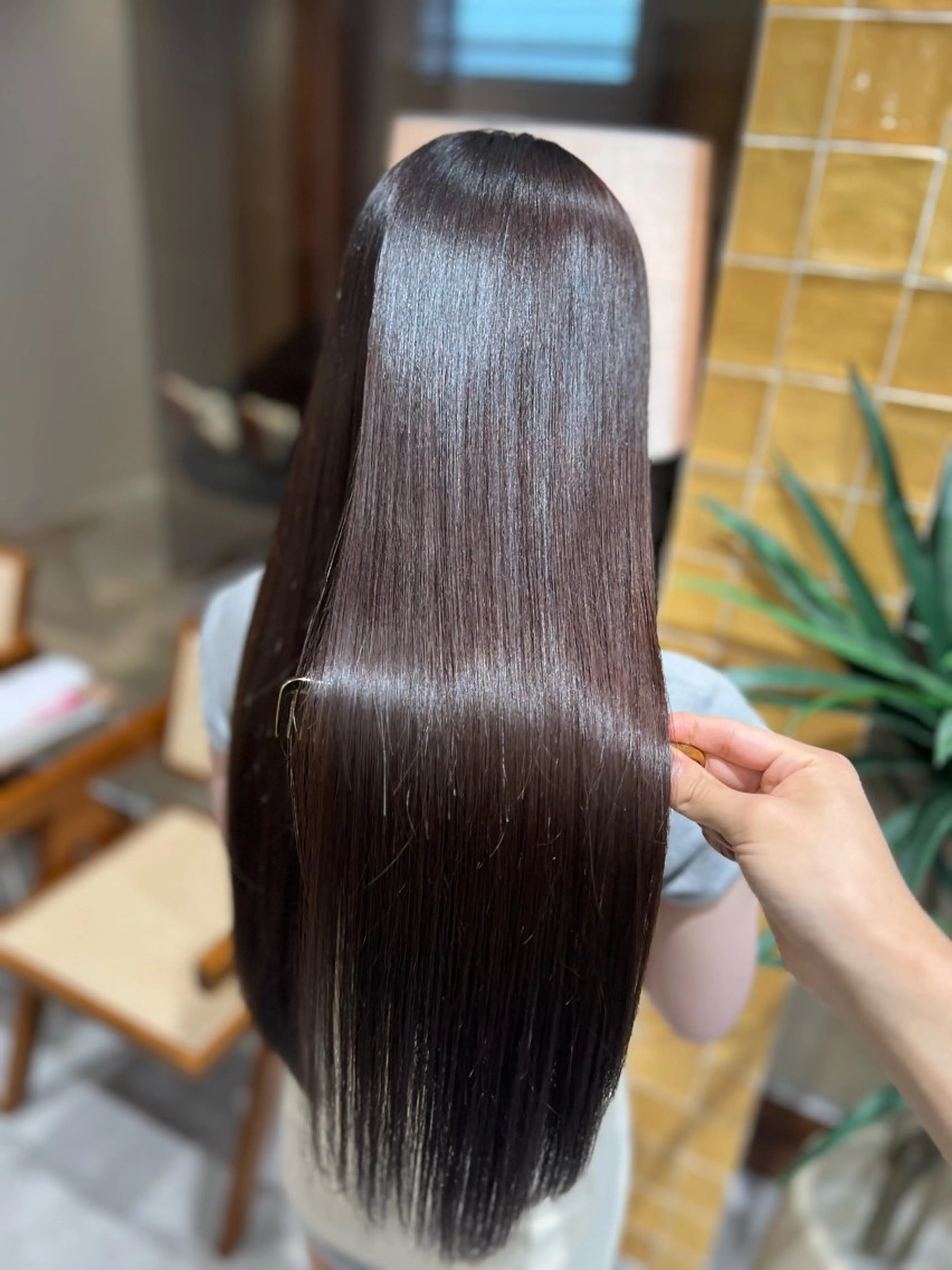 【4月限定】premium艶髪ストレート(縮毛矯正)+髪質改善inカラーの写真