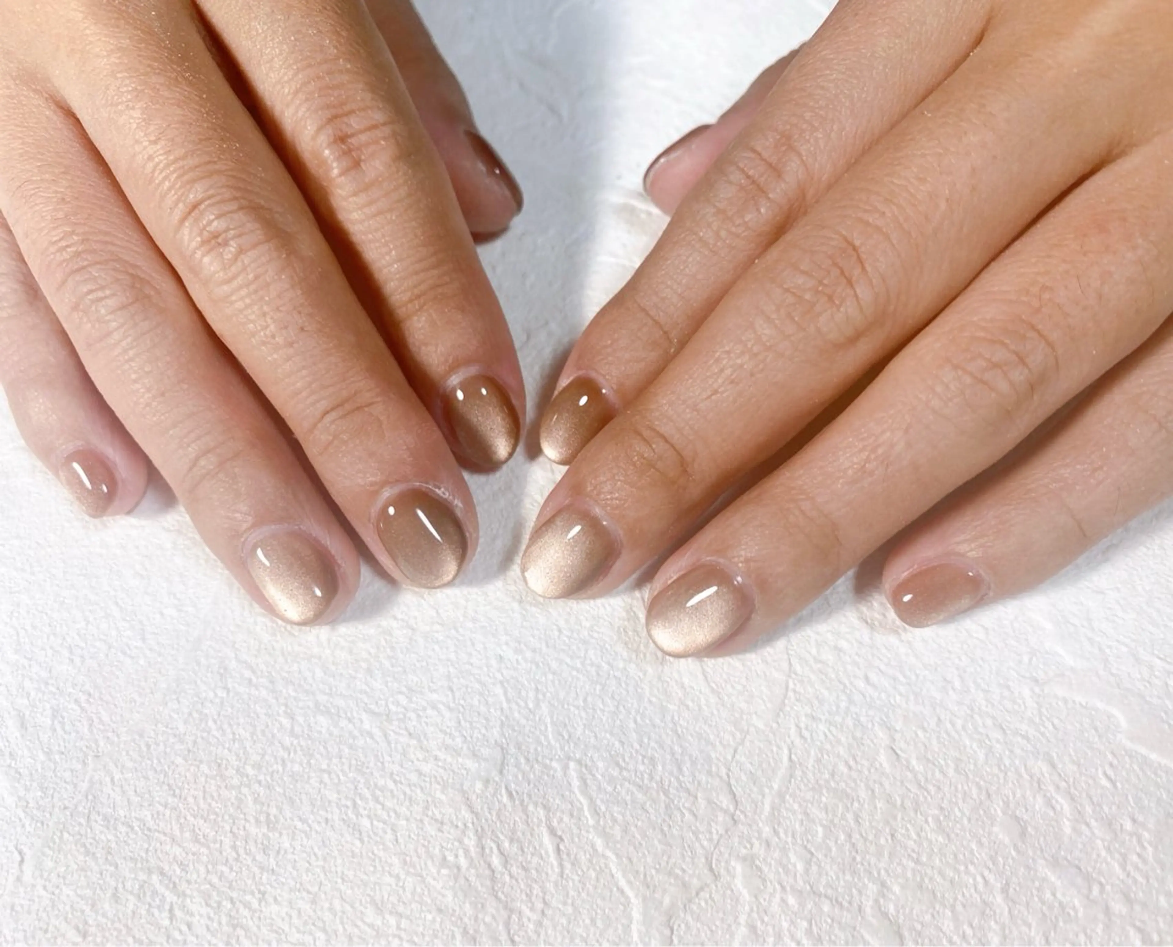 ネイル オーロラネイル フットネイル フレンチネイル ジェルネイル 韓国ネイル フットネイル kiki nail たまプラーザのネイルデザイン