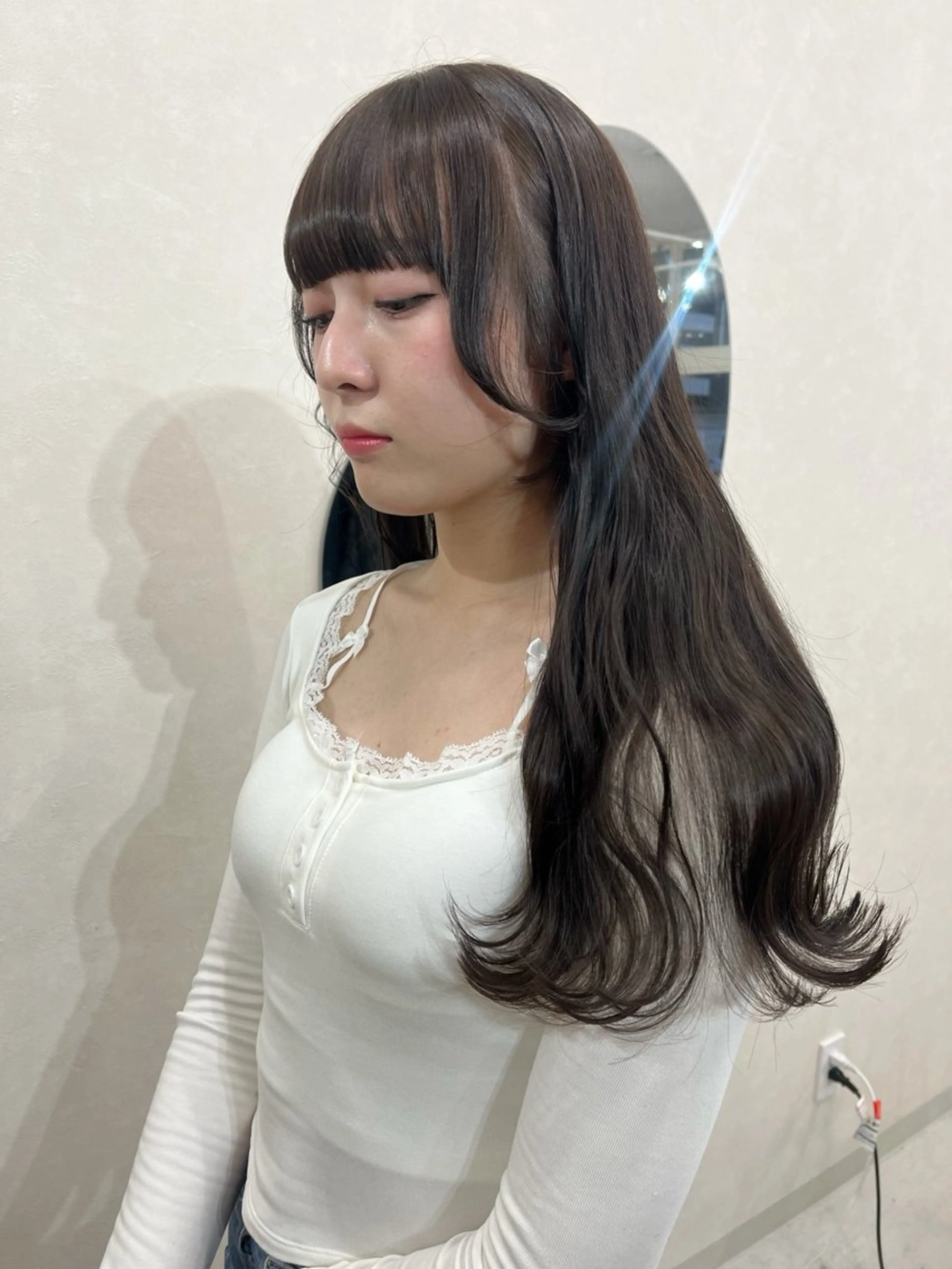 ロング カラー カット ヘアカラー トリートメント 長山 茉白のヘアスタイル