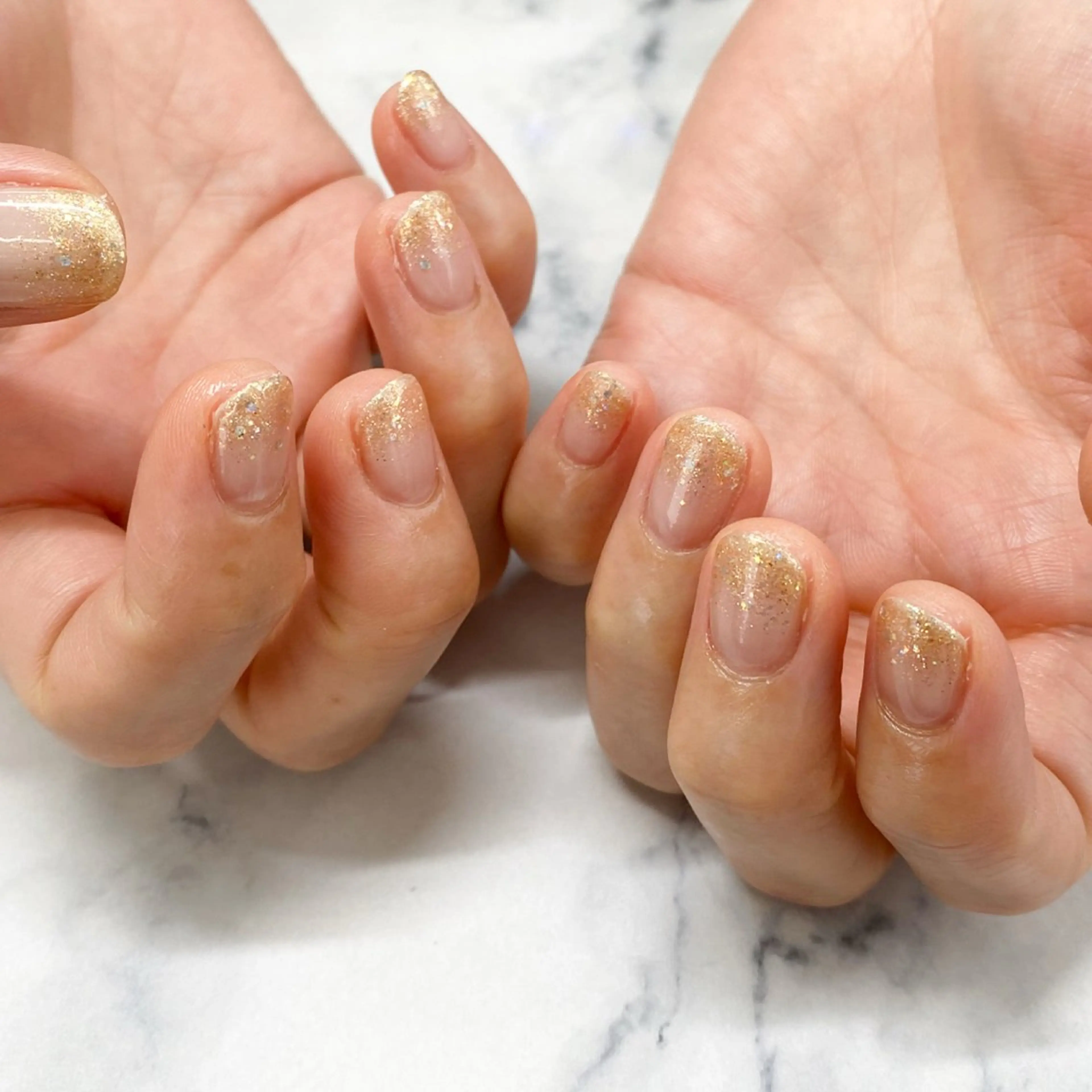 ネイル ラメ(グリッター) ラメグラデーション NailSalon LuireAIKAのネイルデザイン