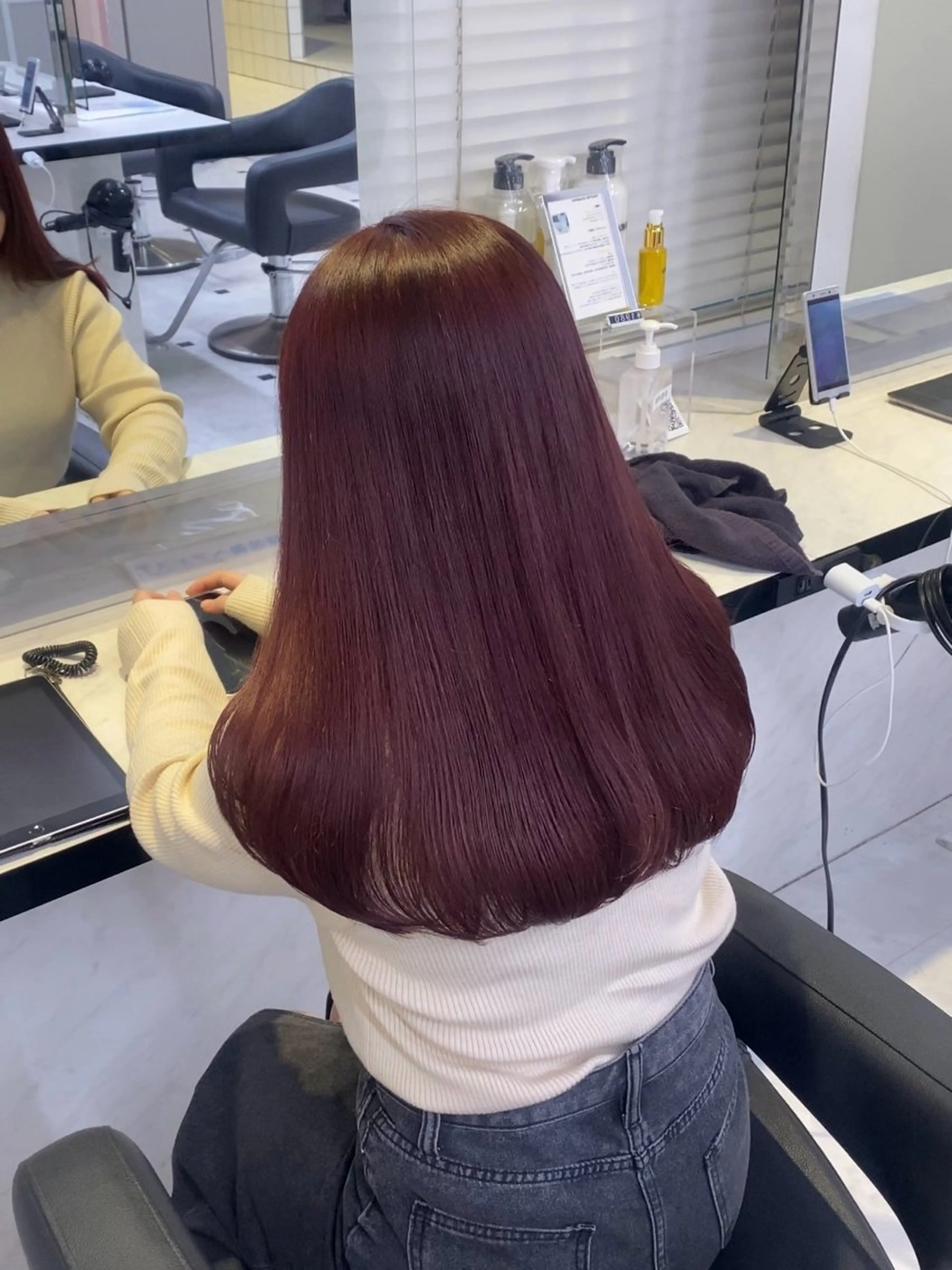 セミロング ヘアカラー ♥️韓国風透明感 暖色misa♥️のヘアスタイル