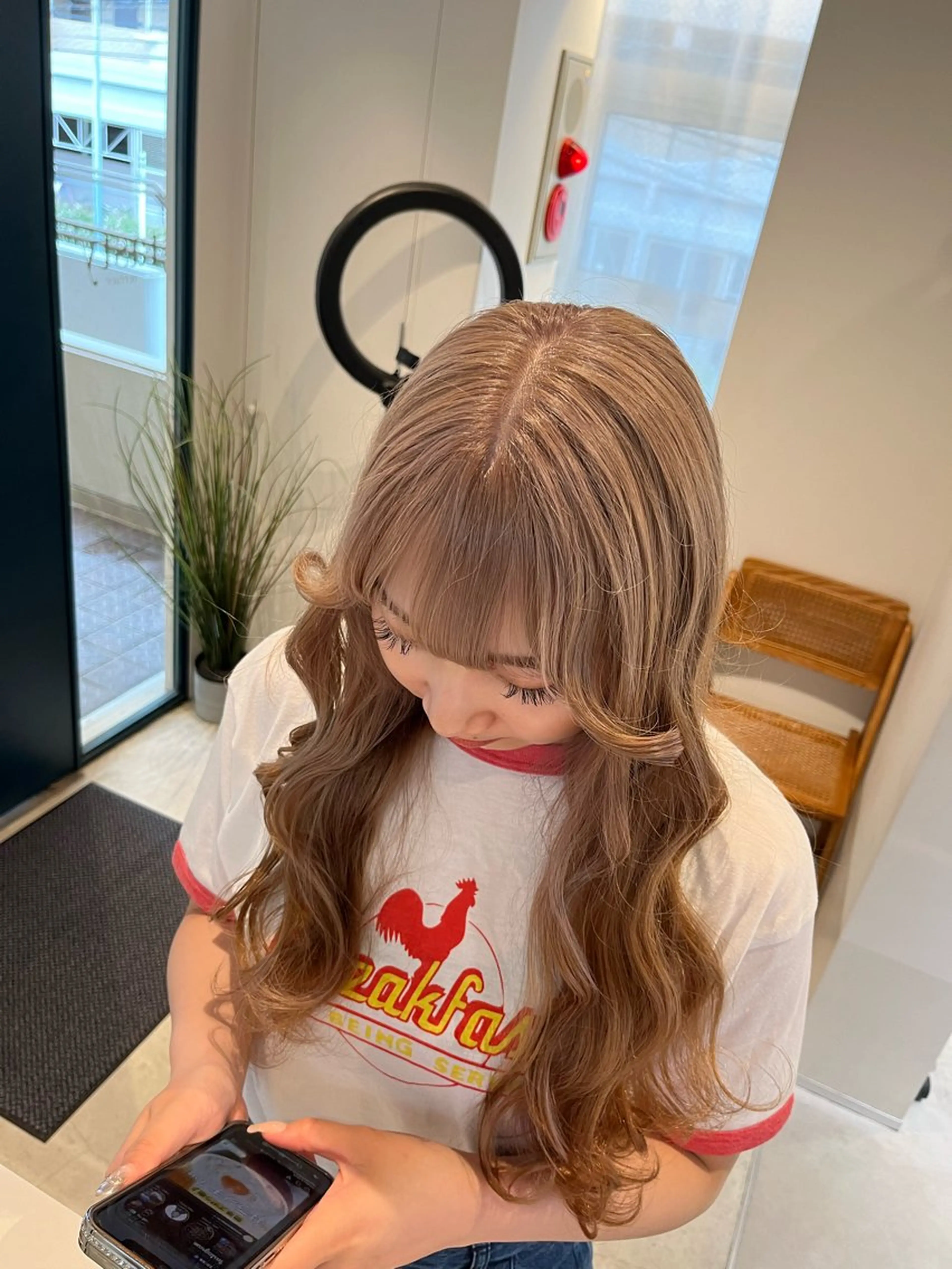 ロング カラー ヘアカラー トリートメント 艶髪ブリーチ/レイヤ ー/竹本幸希のヘアスタイル