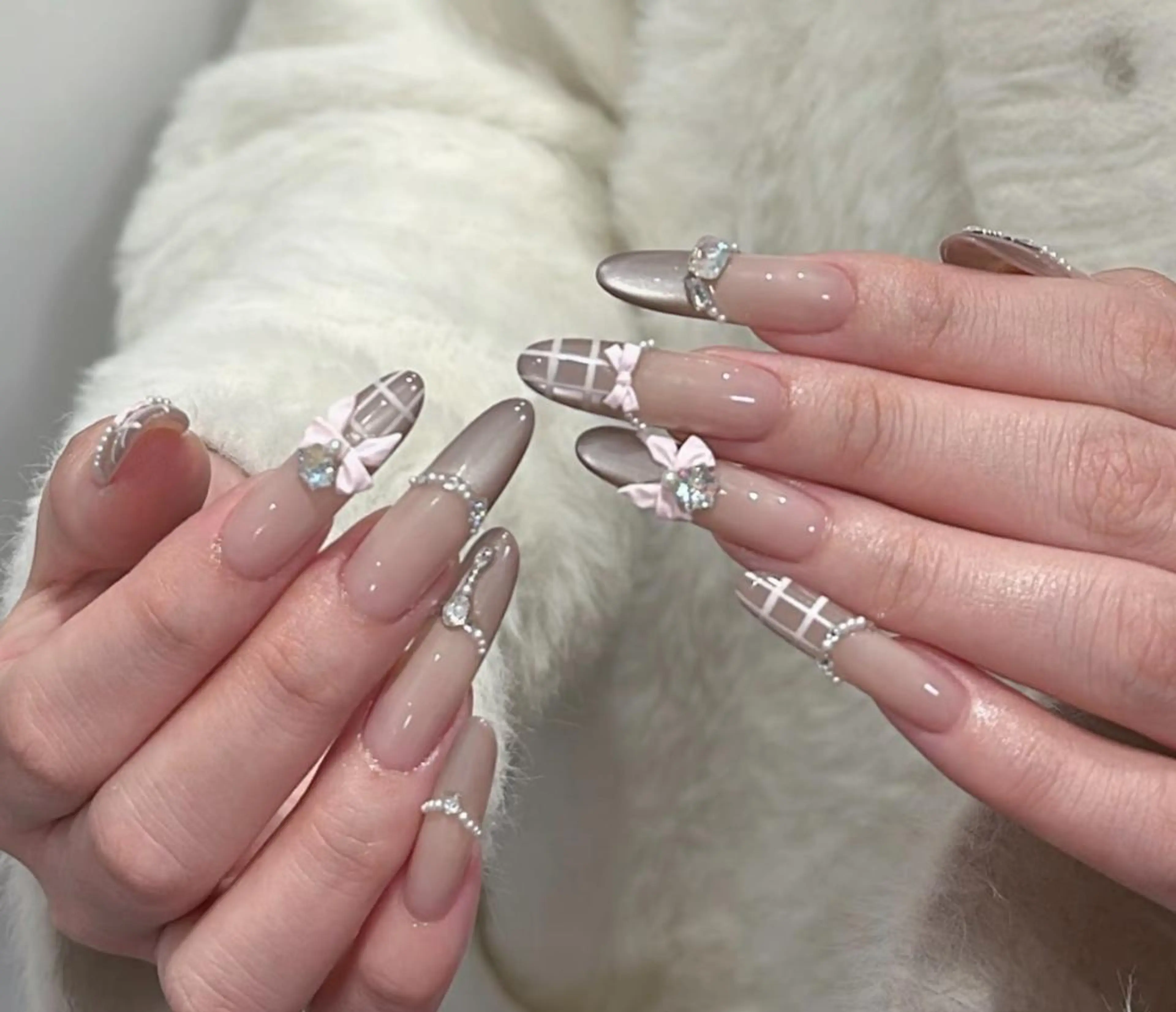 ネイル ハンドネイル 🎀 NaNa_nailのネイルデザイン