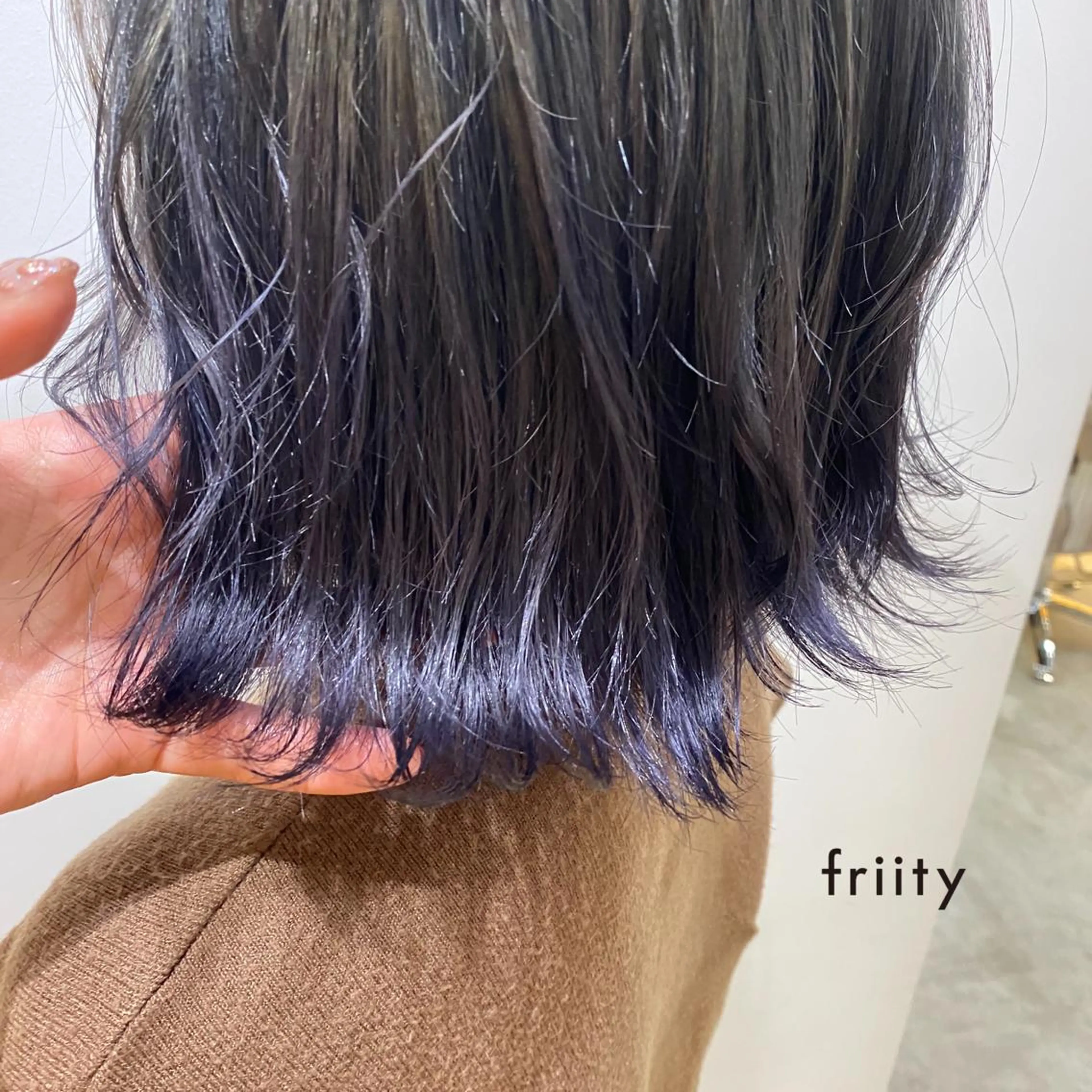ミディアム カラー グラデーションカラー パープルカラー カット トリートメント 中司 莉菜のヘアスタイル