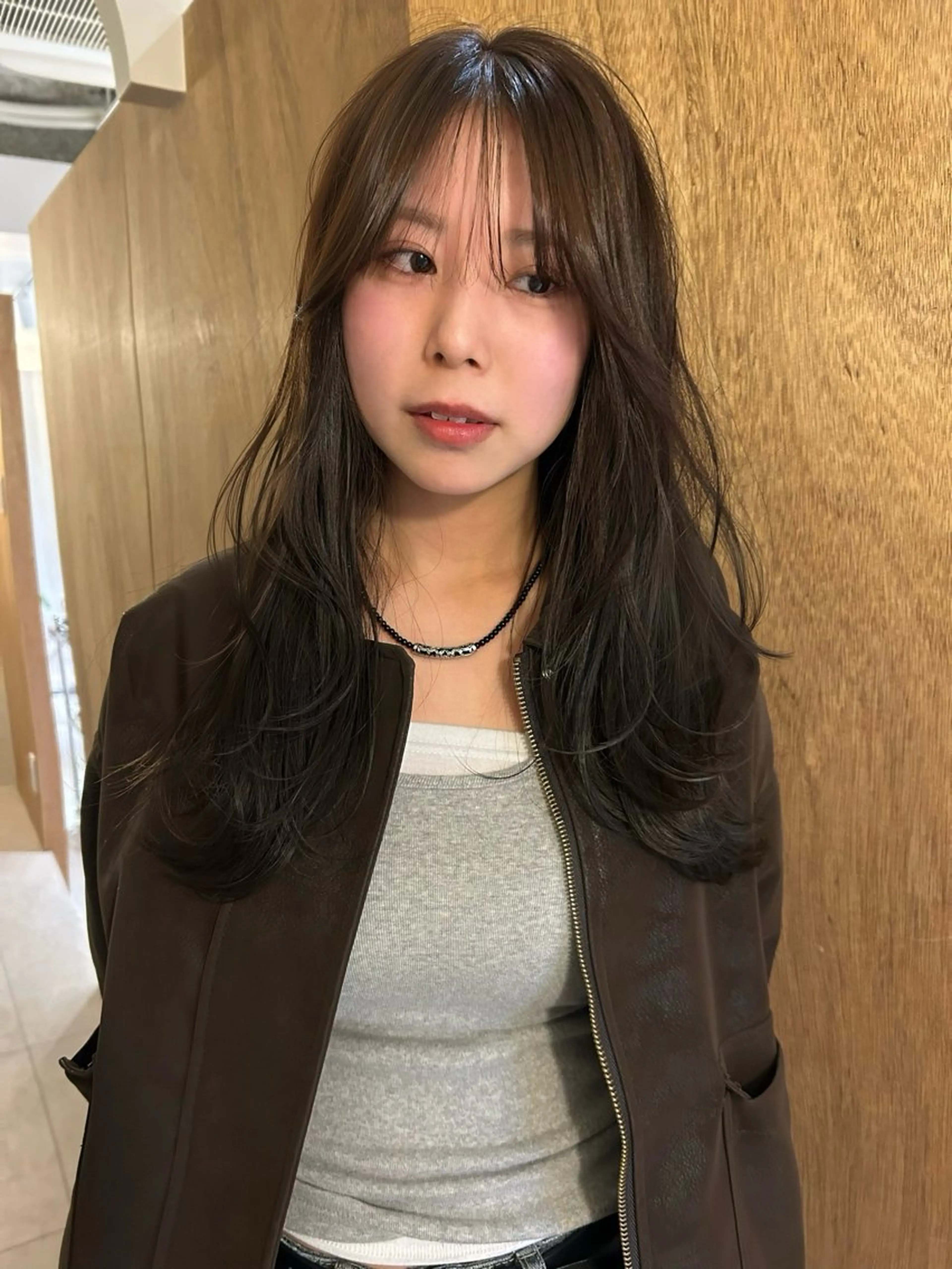 ロング カラー yewscent / konaのヘアスタイル