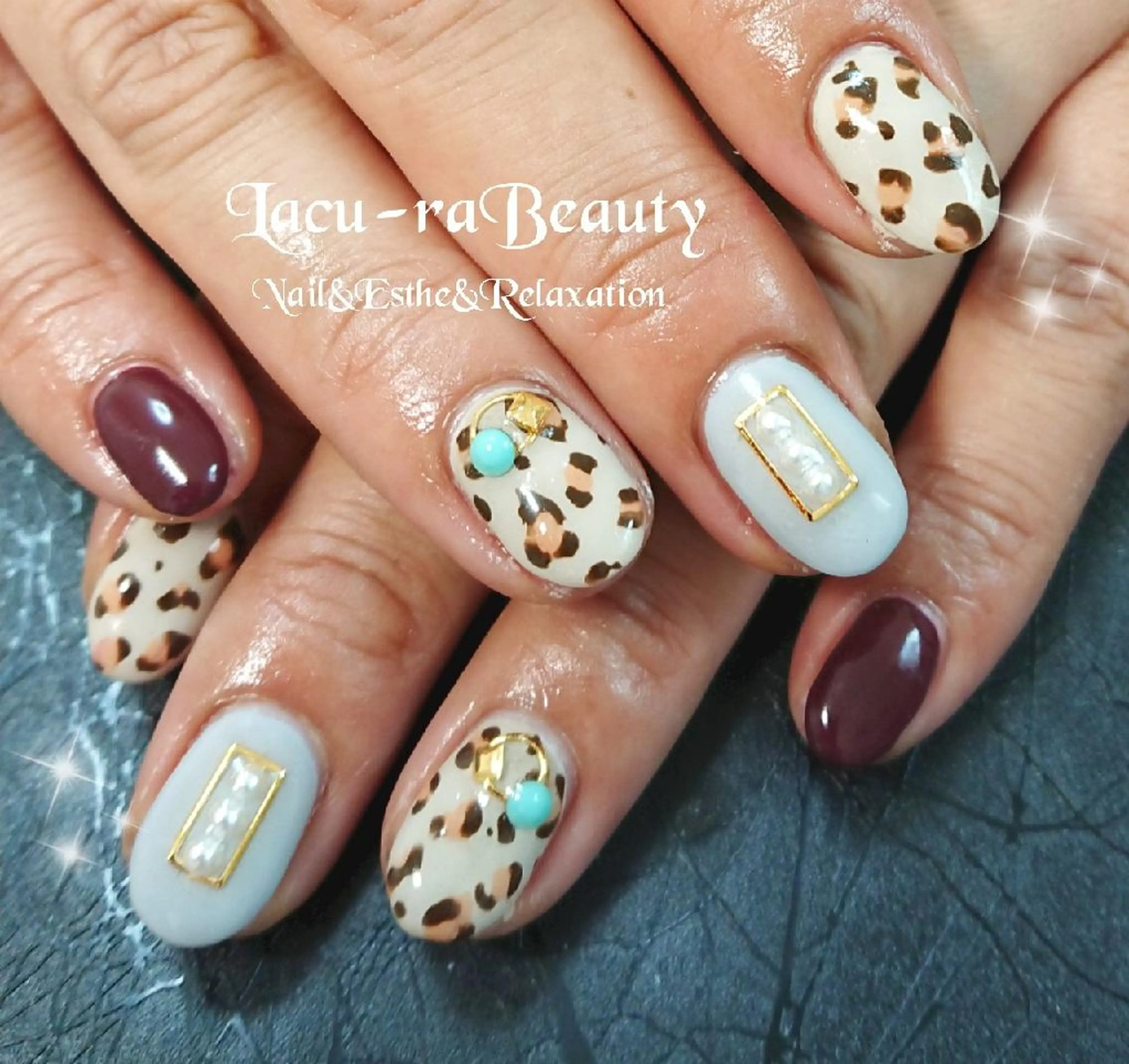 ネイル 小顔と腸の専門店 ラクーラビューティのエステ・リラクイメージ