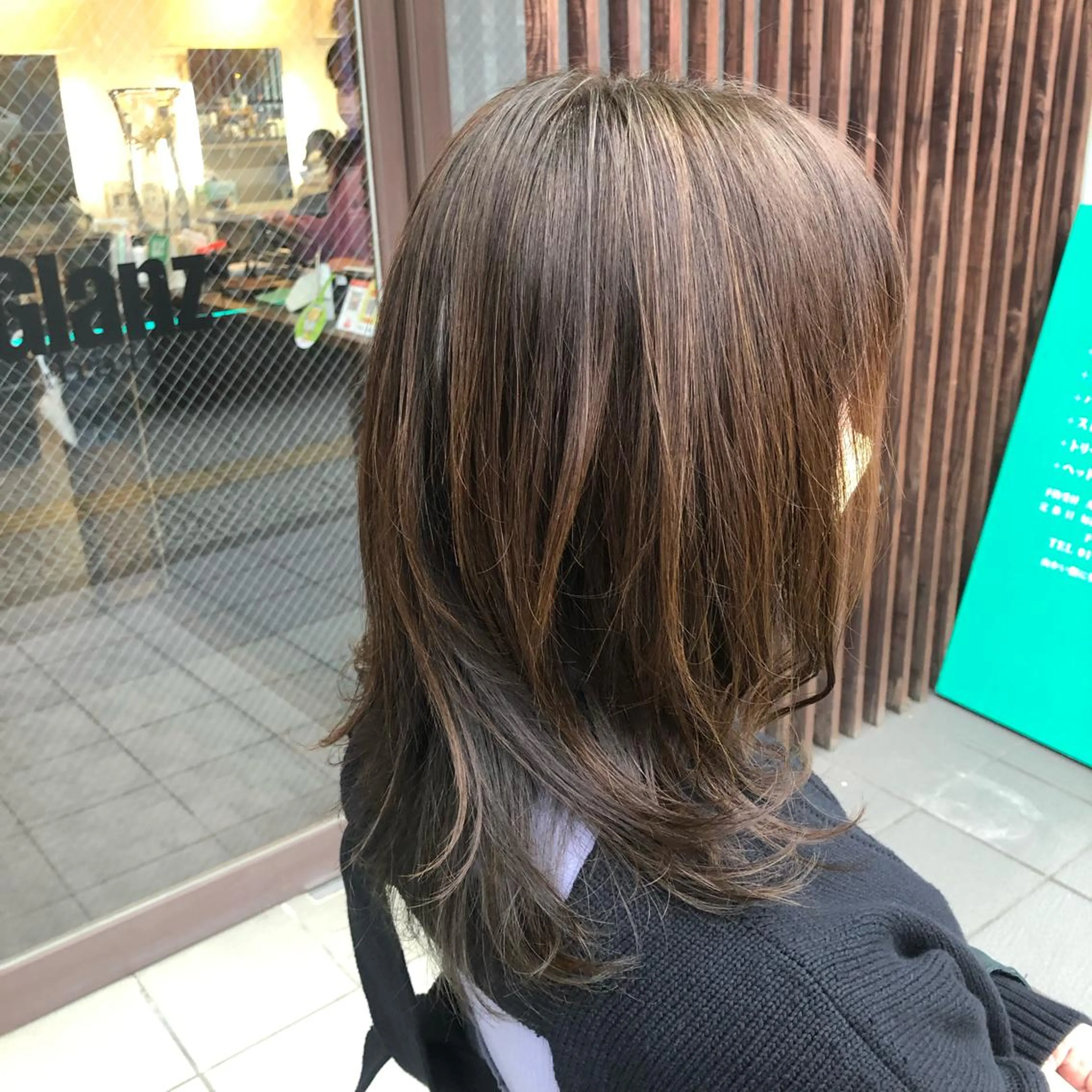 ミディアム ハイライト カット ヘアカラー トリートメント Glanz hair 坂牛匠のヘアスタイル