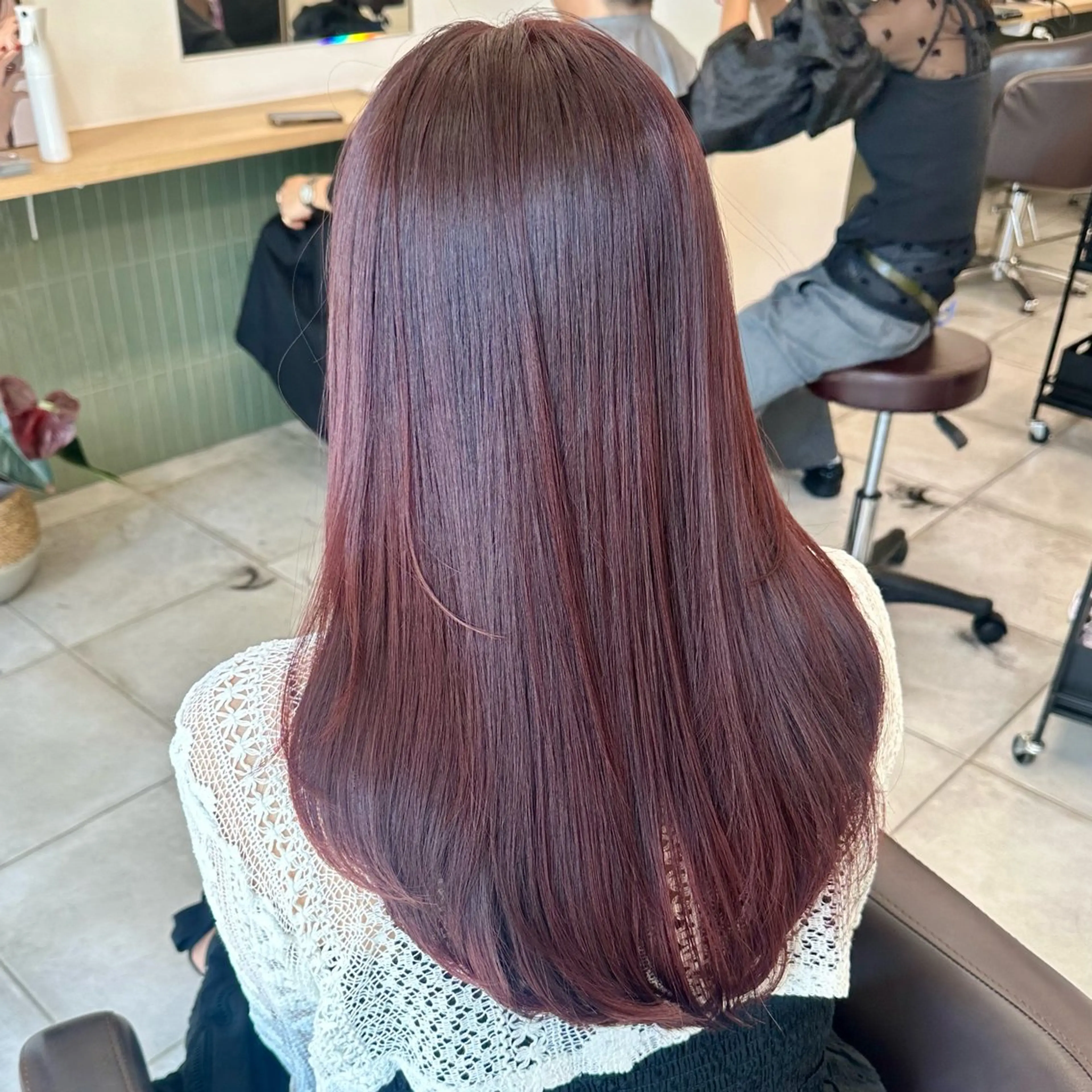 セミロング カラー ブリーチなし/レイヤ ー特化🌈Tommyのヘアスタイル