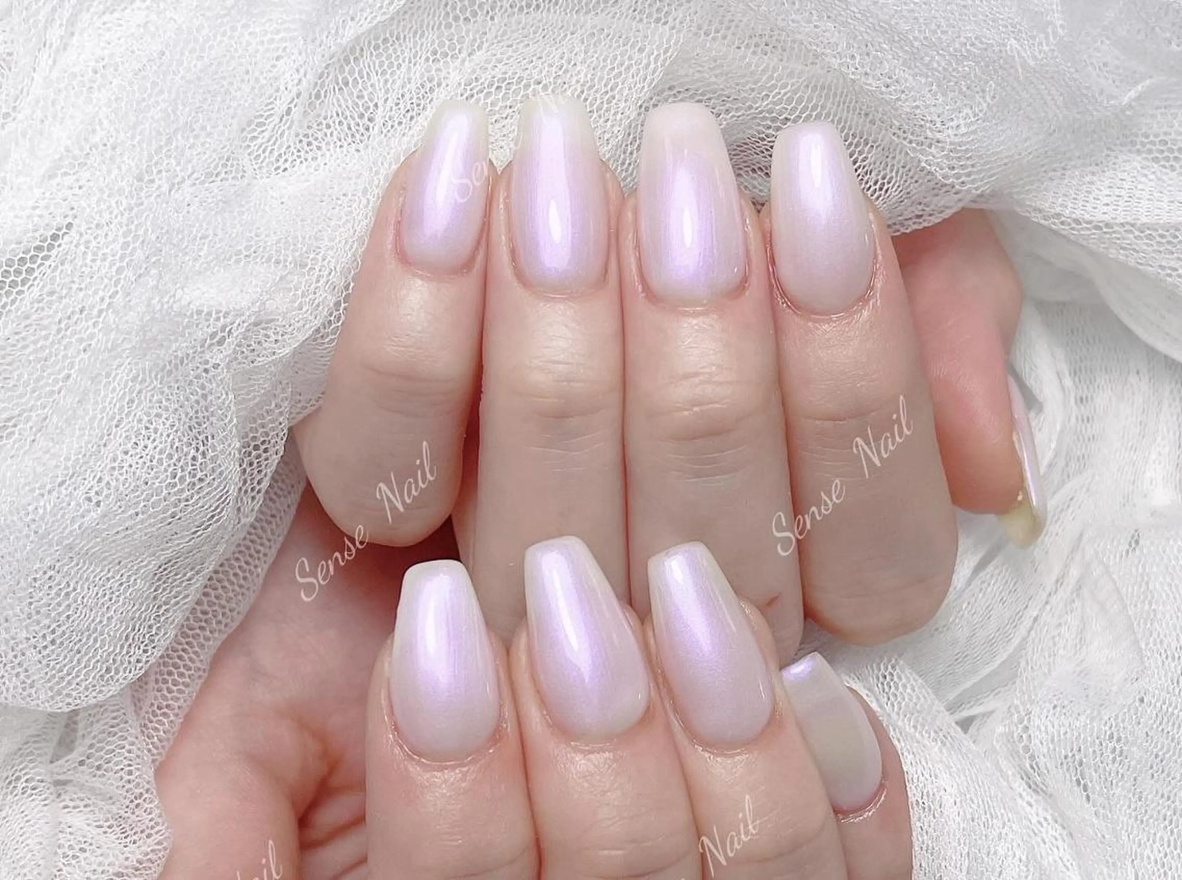 ネイル Queening 🦋のネイルデザイン