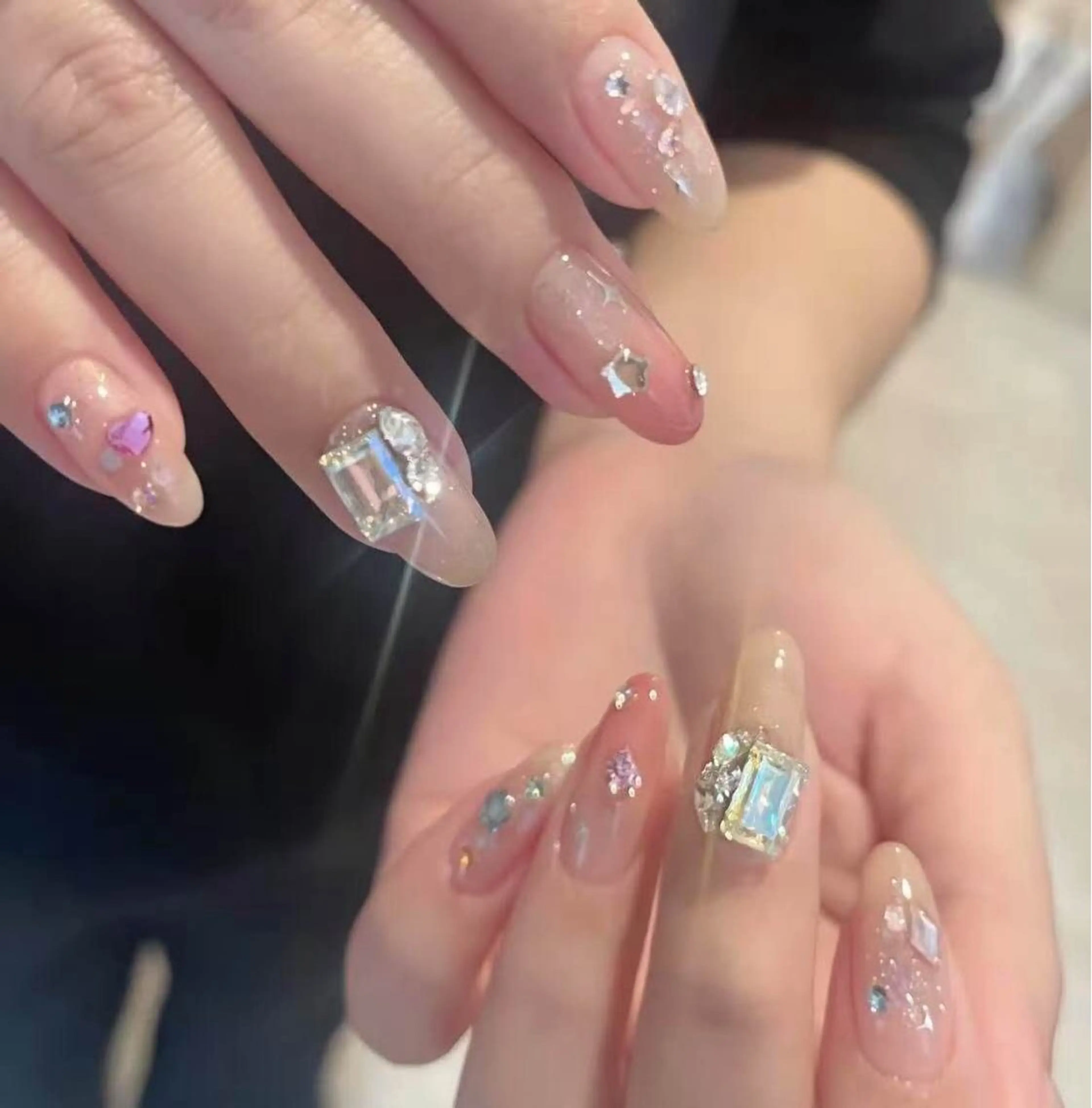 ネイル オーロラネイル フラワーネイル フットネイル フレンチネイル ジェルネイル ハンドネイル BabyYouMi nailのネイルデザイン