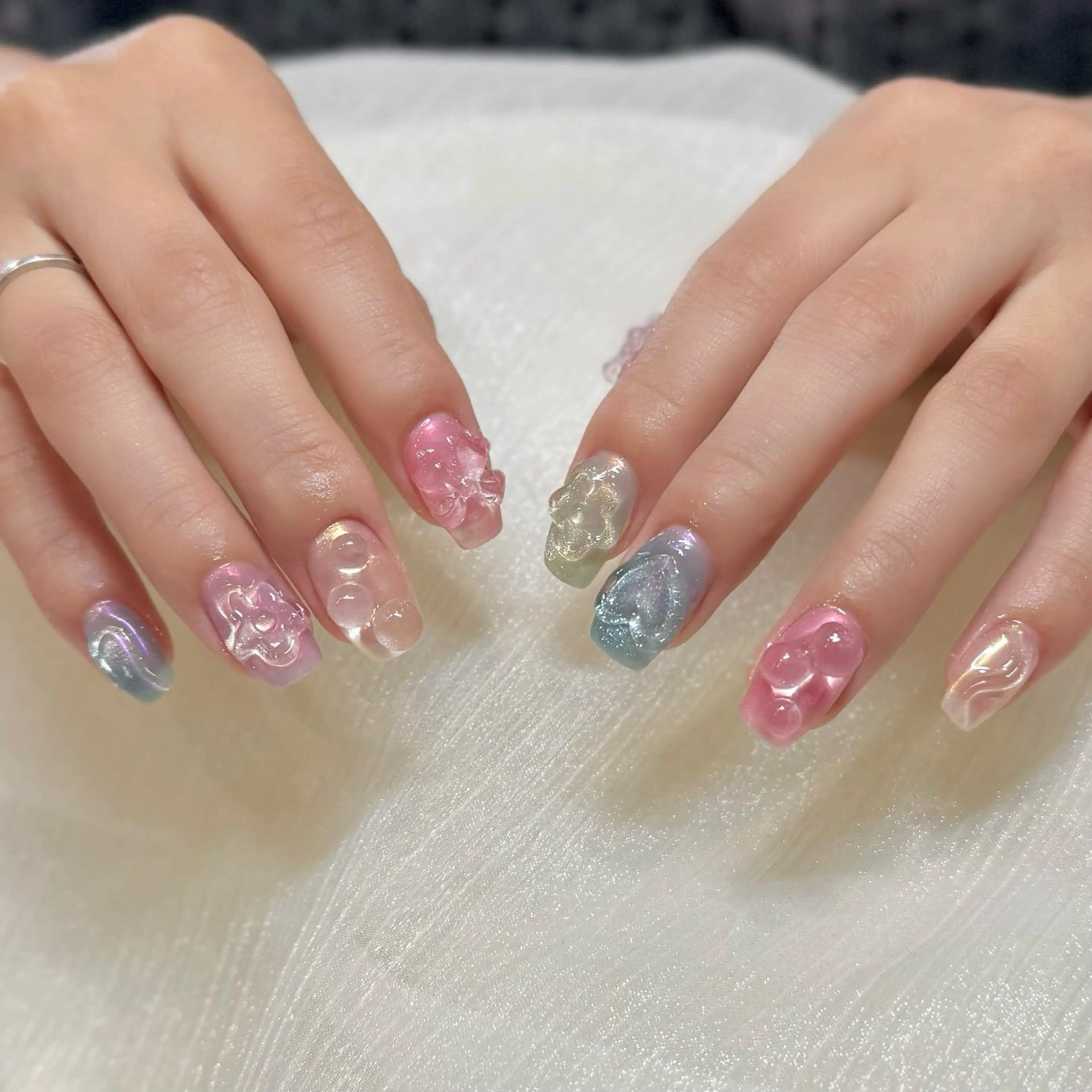 ネイル ハンドネイル 新井 ひなののネイルデザイン