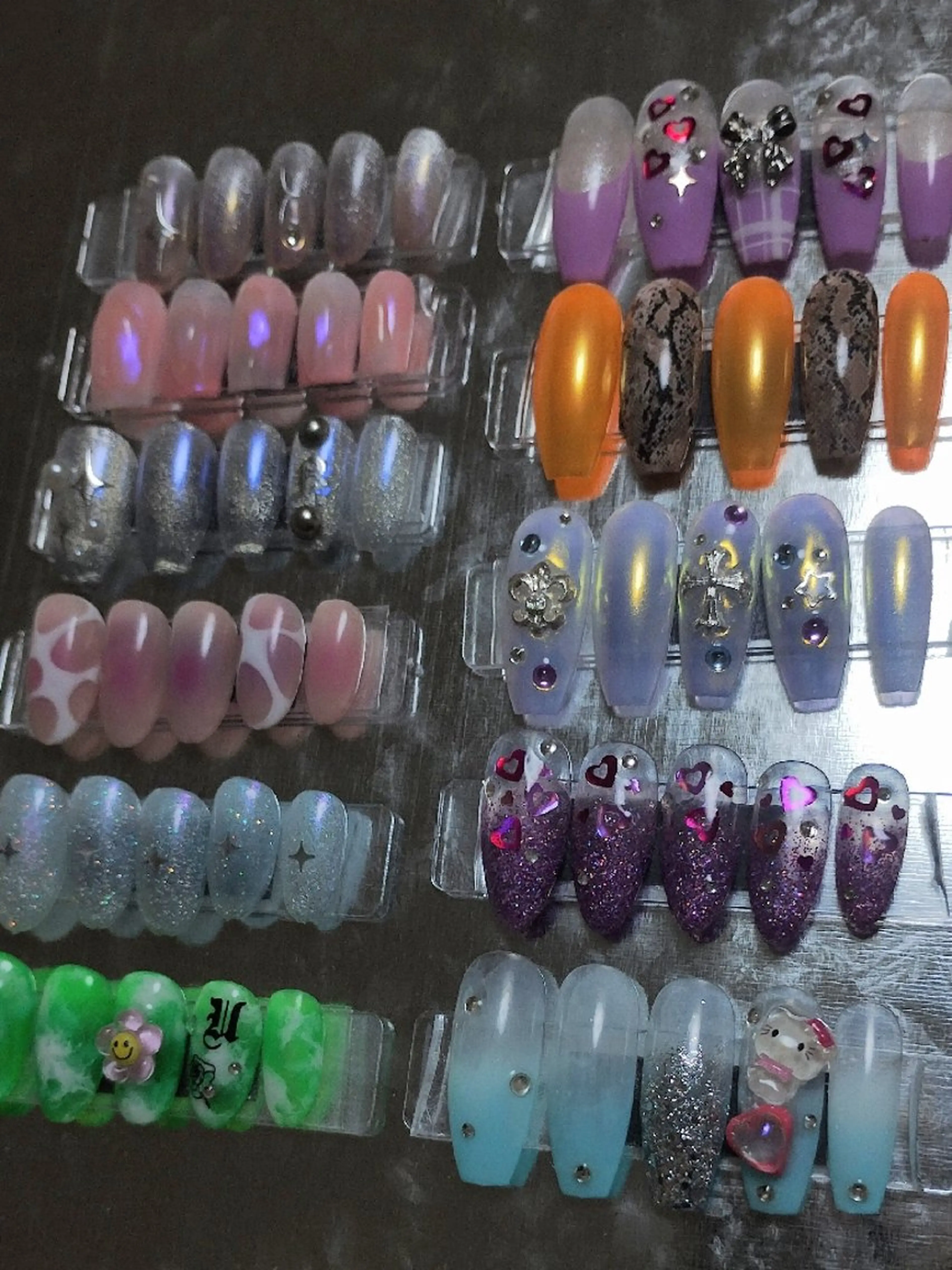 ネイル ハンドネイル 424 nailsのネイルデザイン
