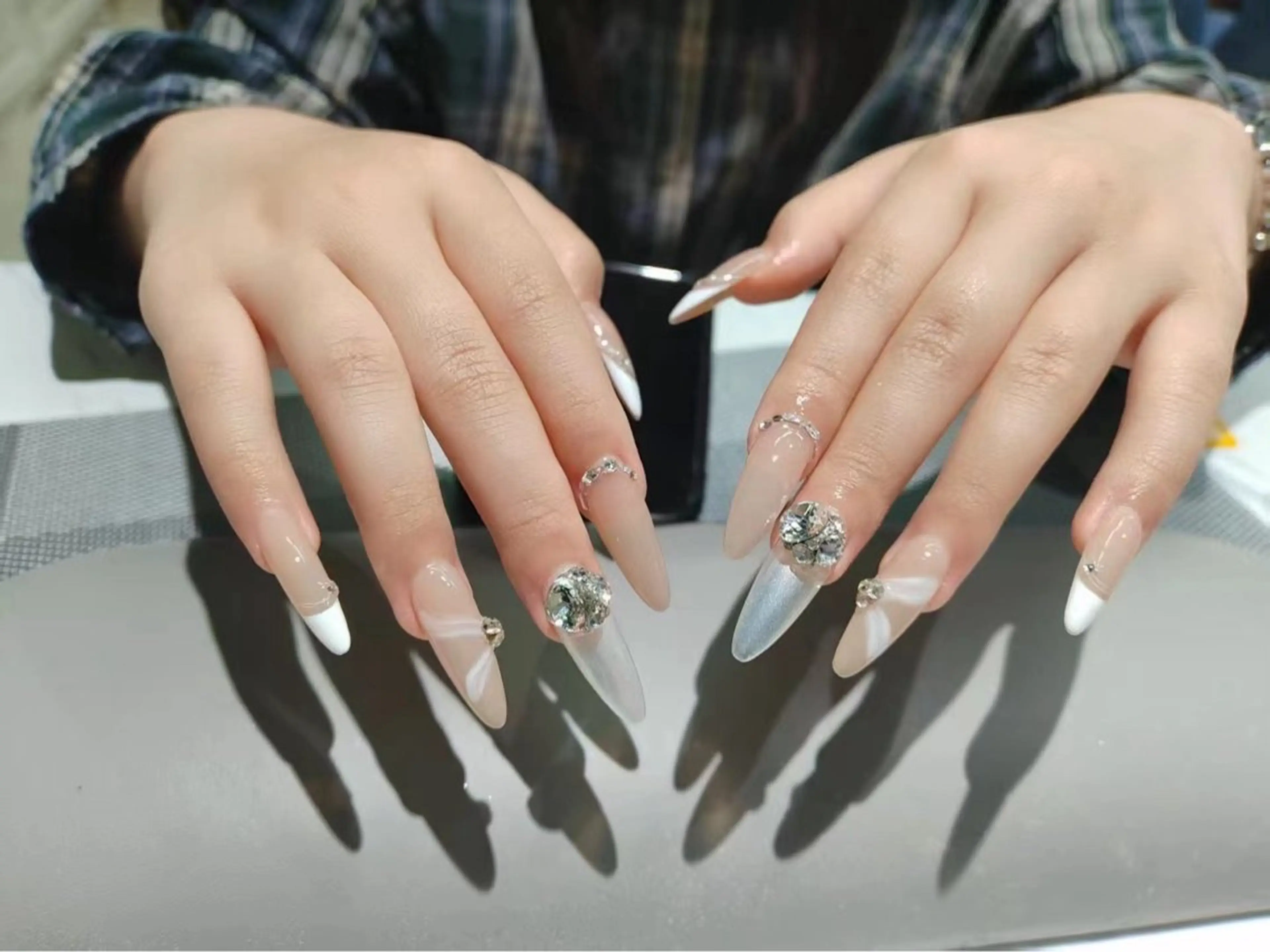 ネイル 里奈 Nailのネイルデザイン