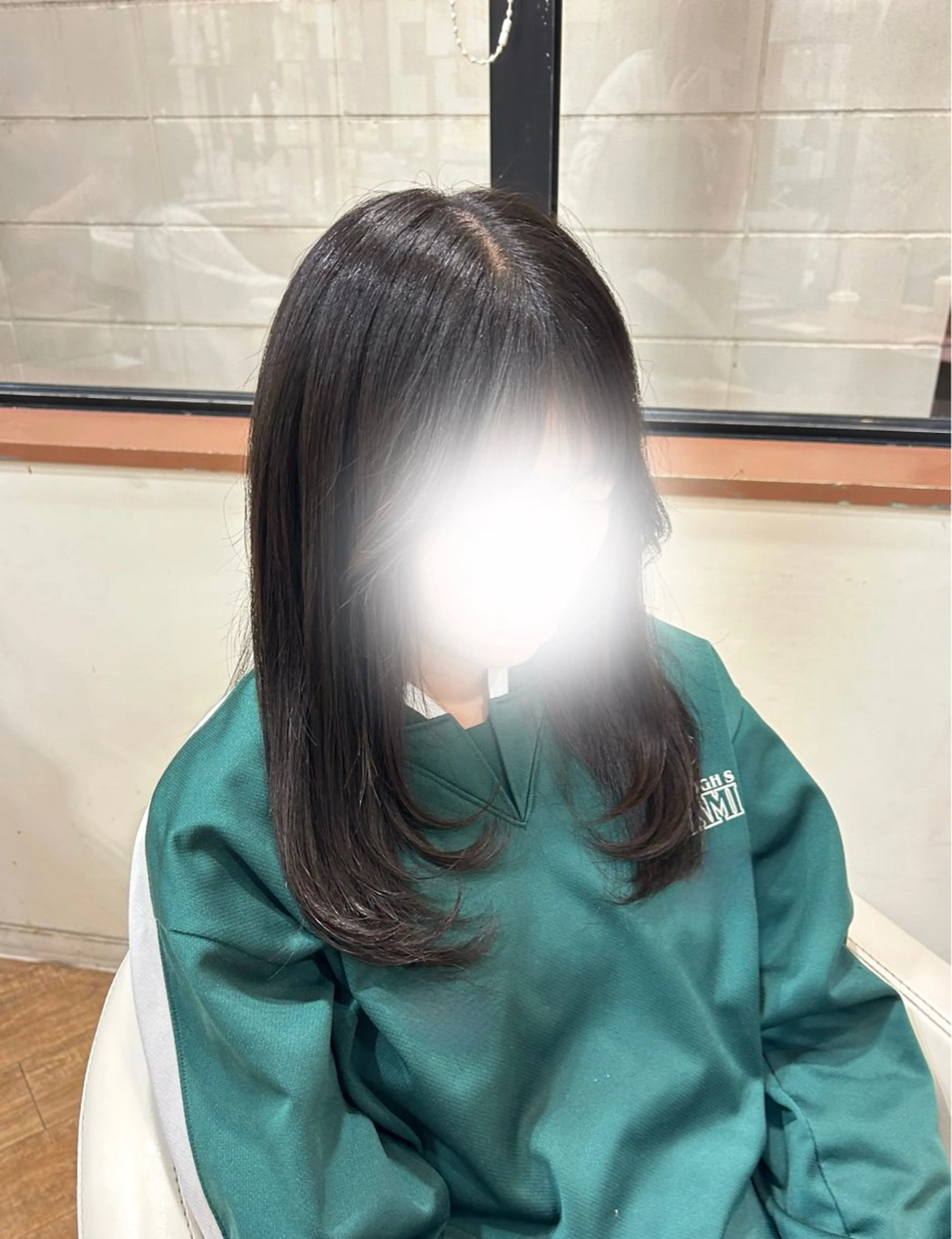 ロング 顔まわりレイヤー 顔周りカット レイヤーカット 水木 里咲のヘアスタイル