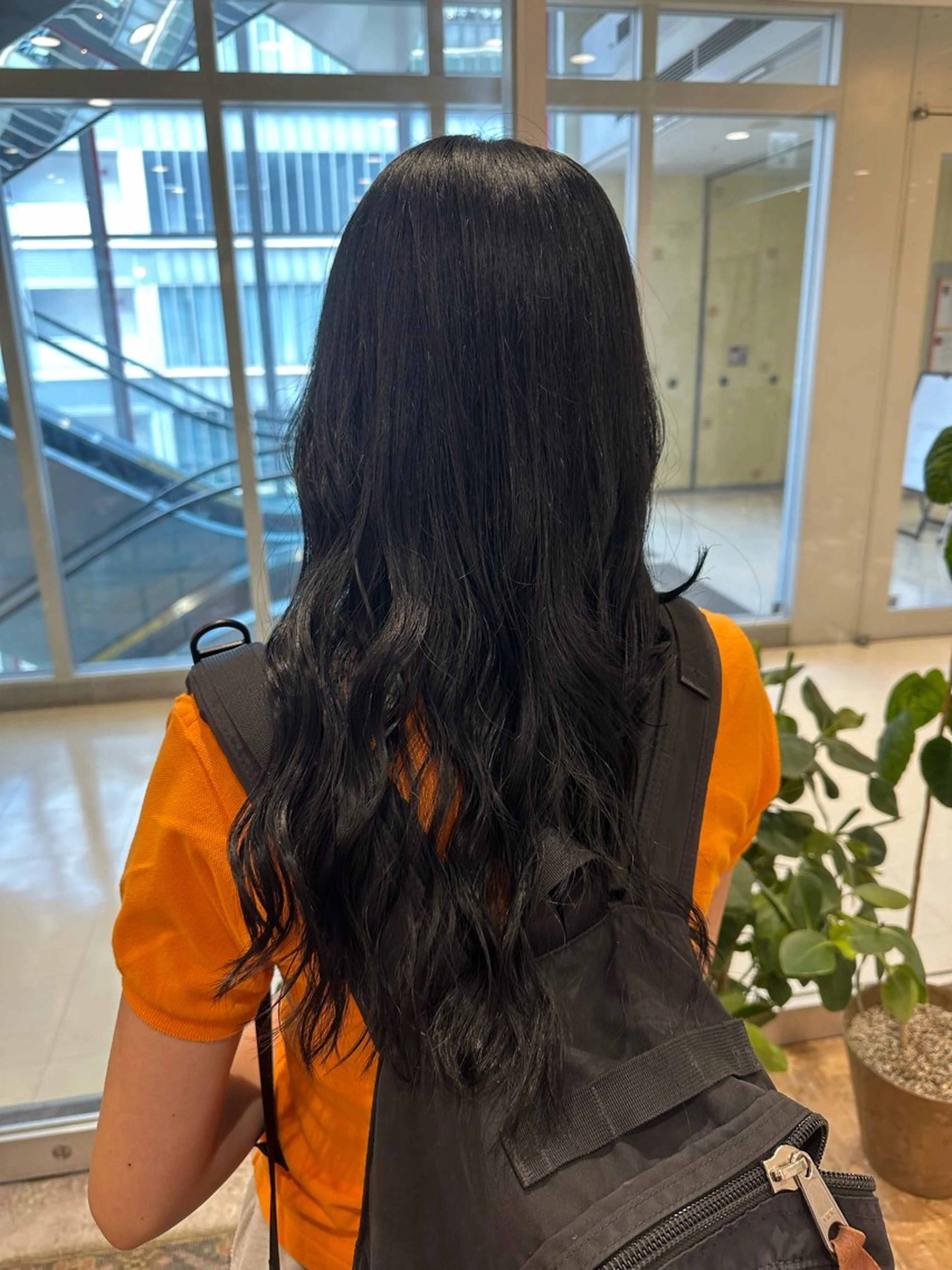 ロング ヘアカラー 透明感イルミナカラー ／寒色/MOMOKAのヘアスタイル