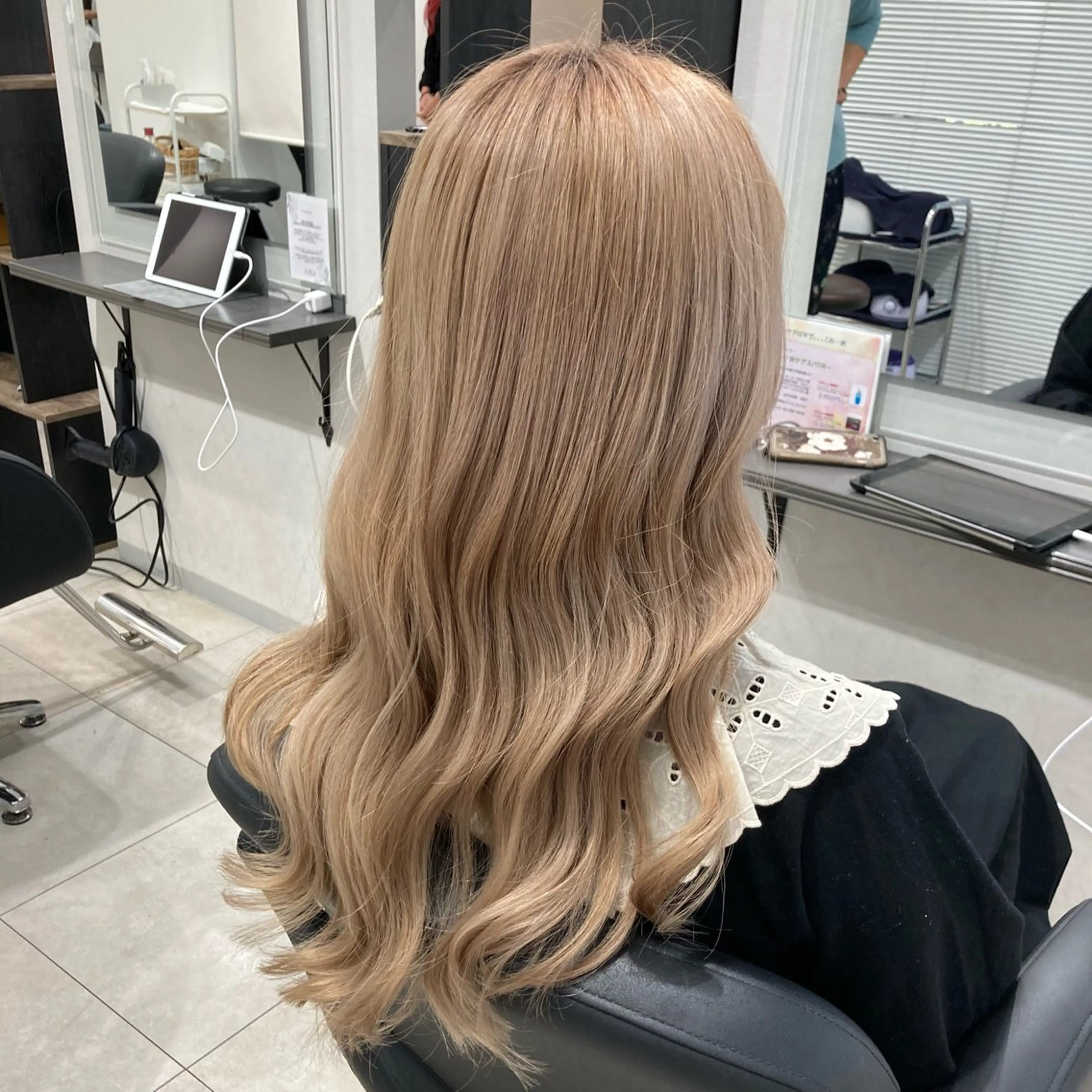 ロング ピンクカラー🎀 米津 美佑のヘアスタイル