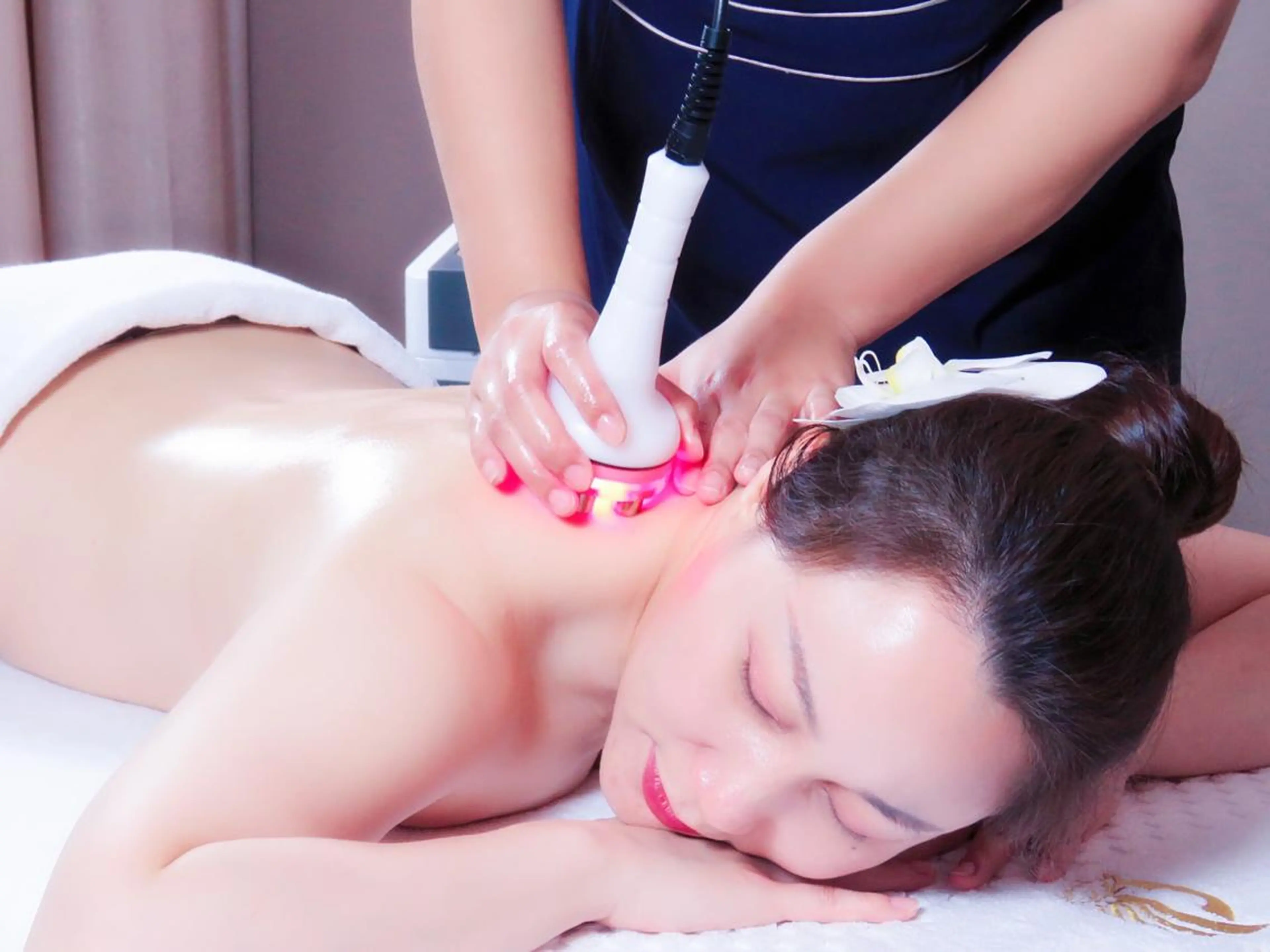 【人気No.2痩身♪】ハイパーナイフ×アロマリンパ 90分の写真