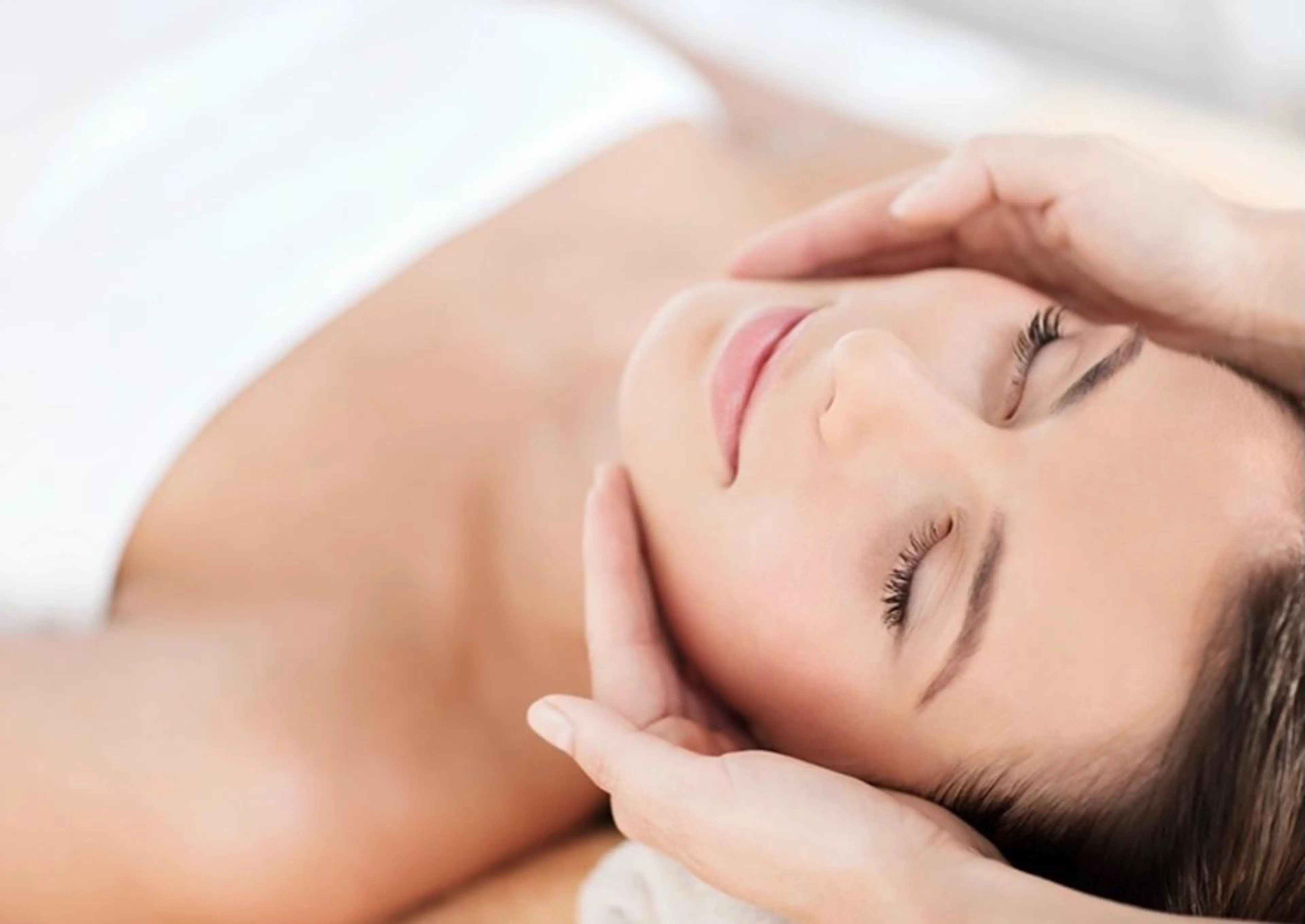 素肌力UP【肌質改善】6種天然成分配合OHLハーブピーリング60分￥8800の写真