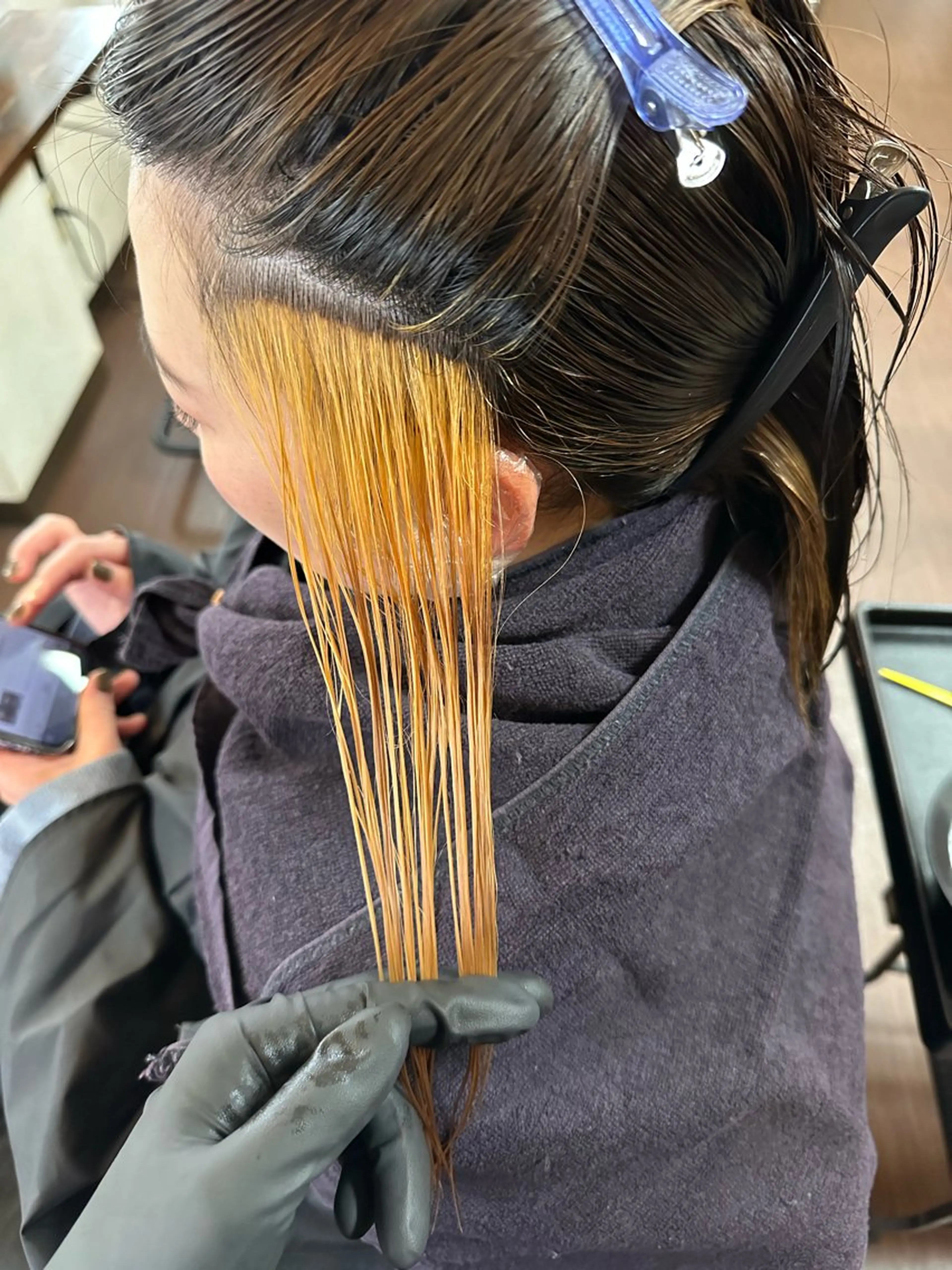 ミディアム カラー ブリーチ ネイビーカラー ヘアカラー 大人女性の艶カット カラー/菊池柊真🌟のヘアスタイル