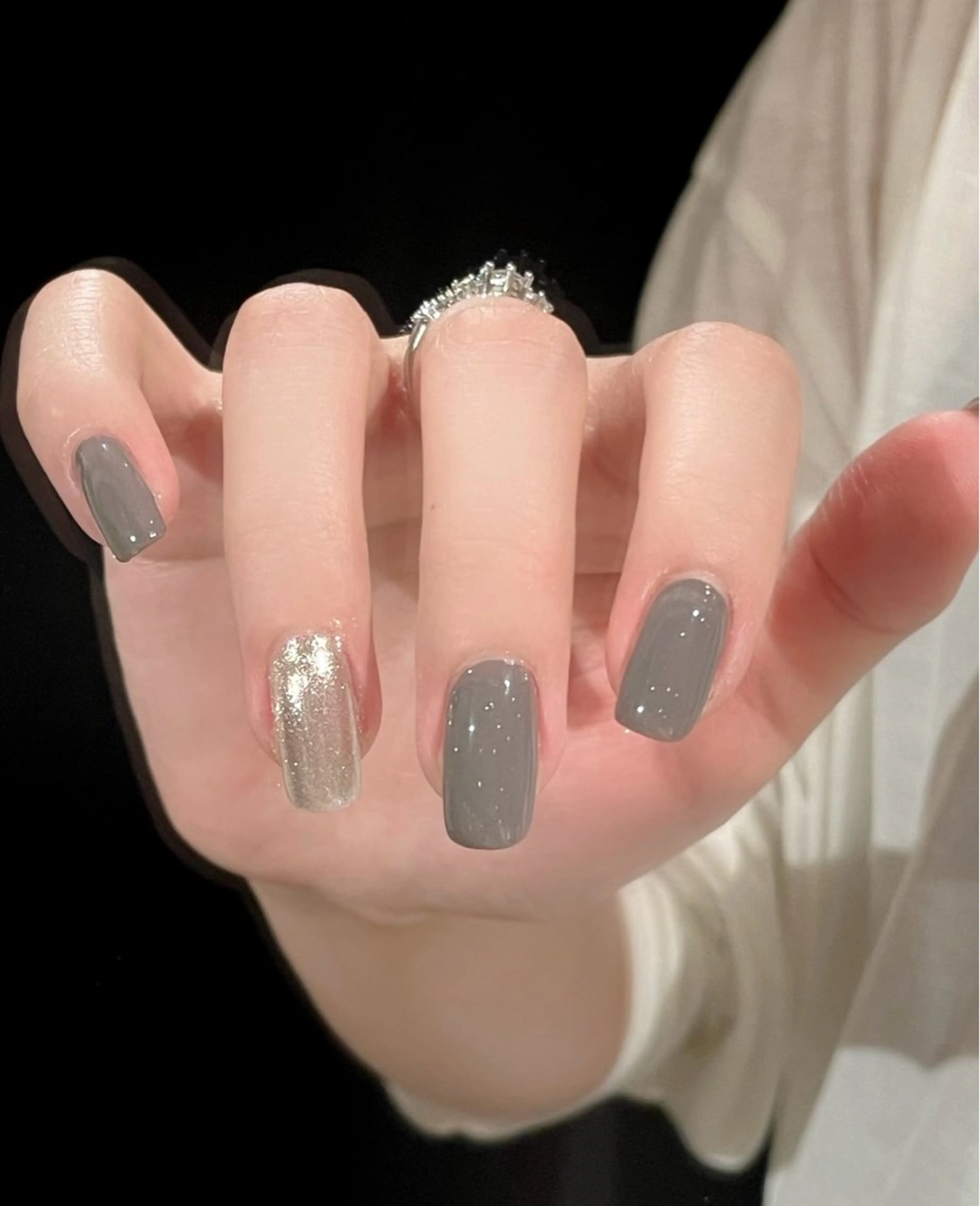 ネイル ハンドネイル キン グミのネイルデザイン