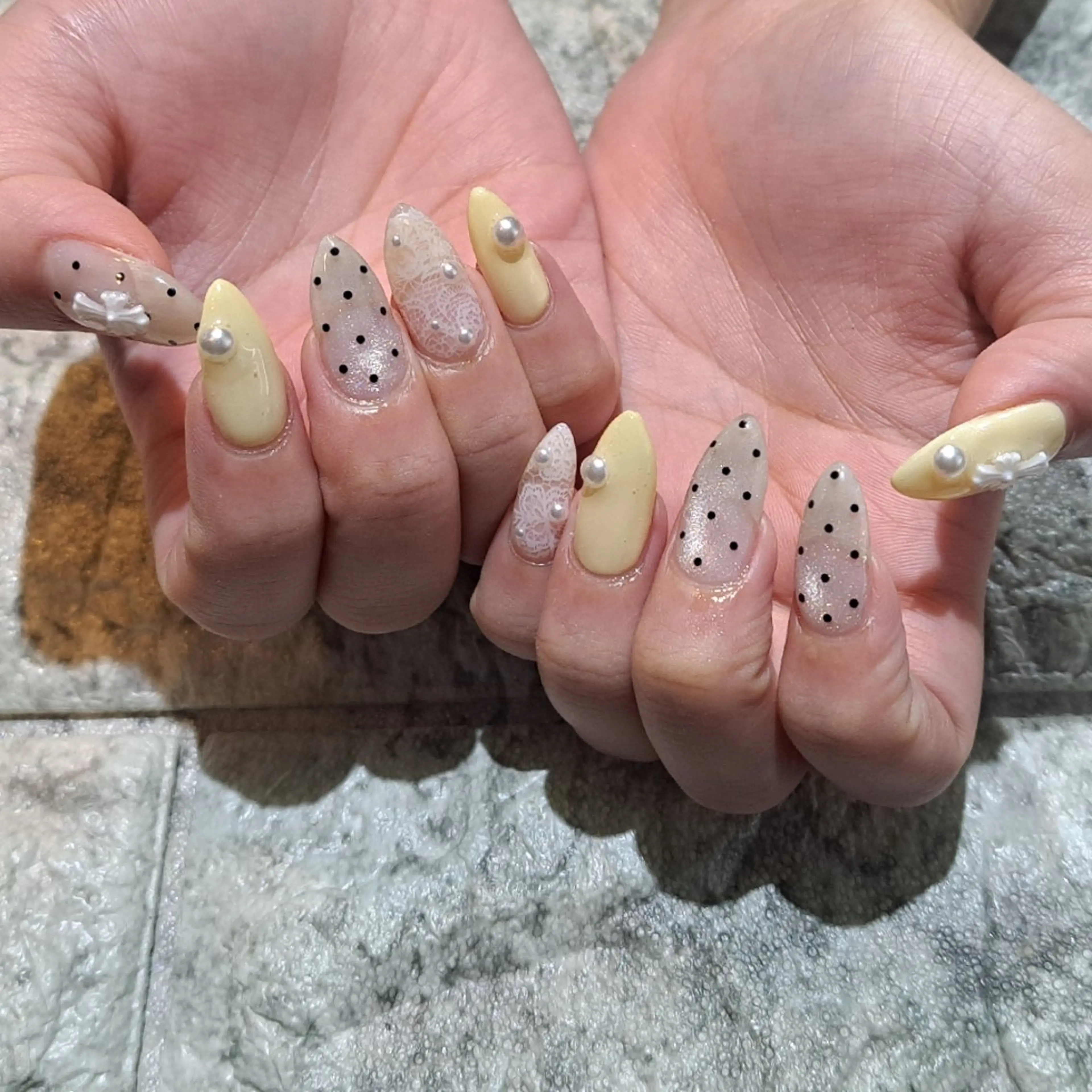 ネイル ドット レース 春ネイル RounGe町田店 🧸大谷のネイルデザイン