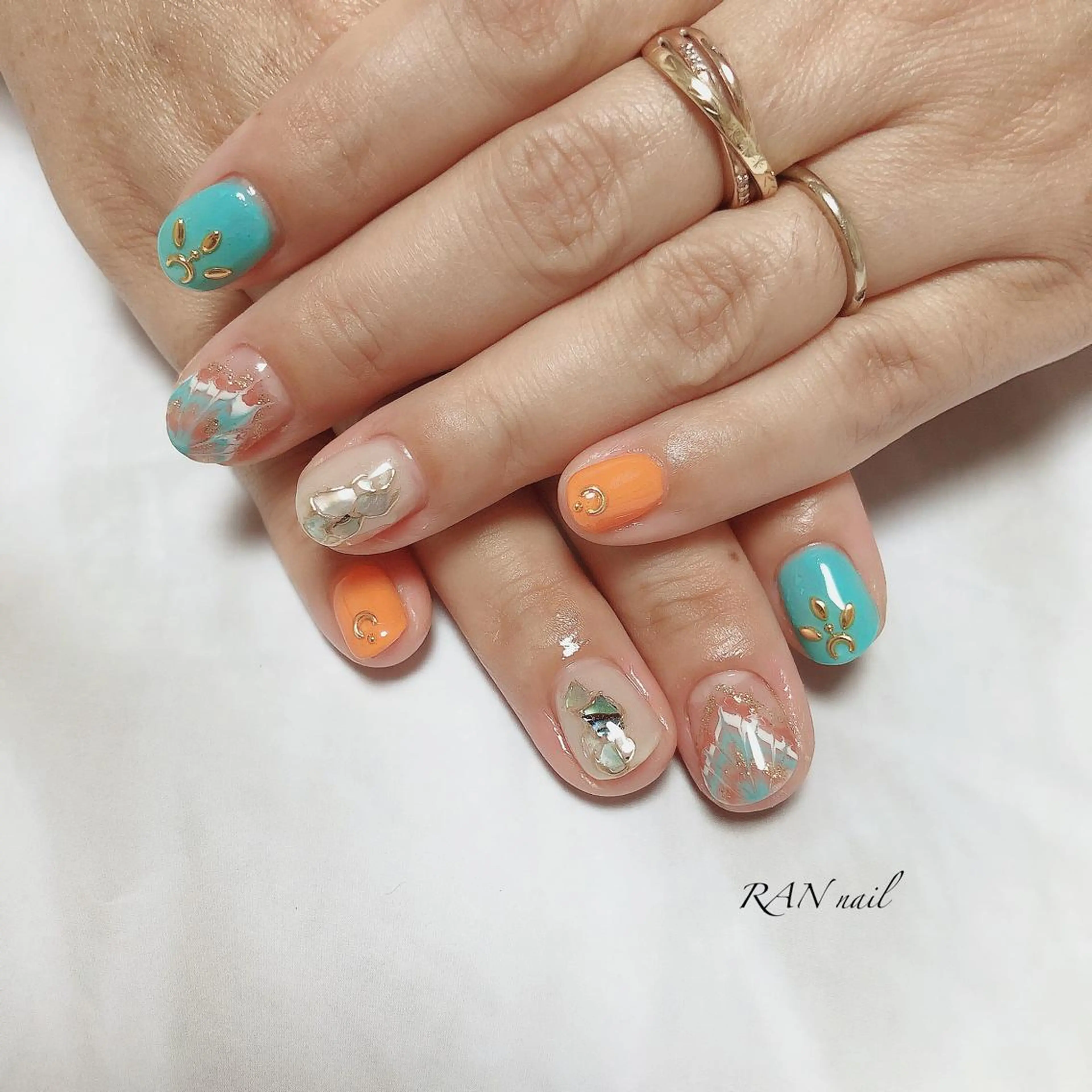 ネイル フットネイル ジェルネイル オフィスネイル ピーコックネイル ブライダルネイル RAN nailのネイルデザイン