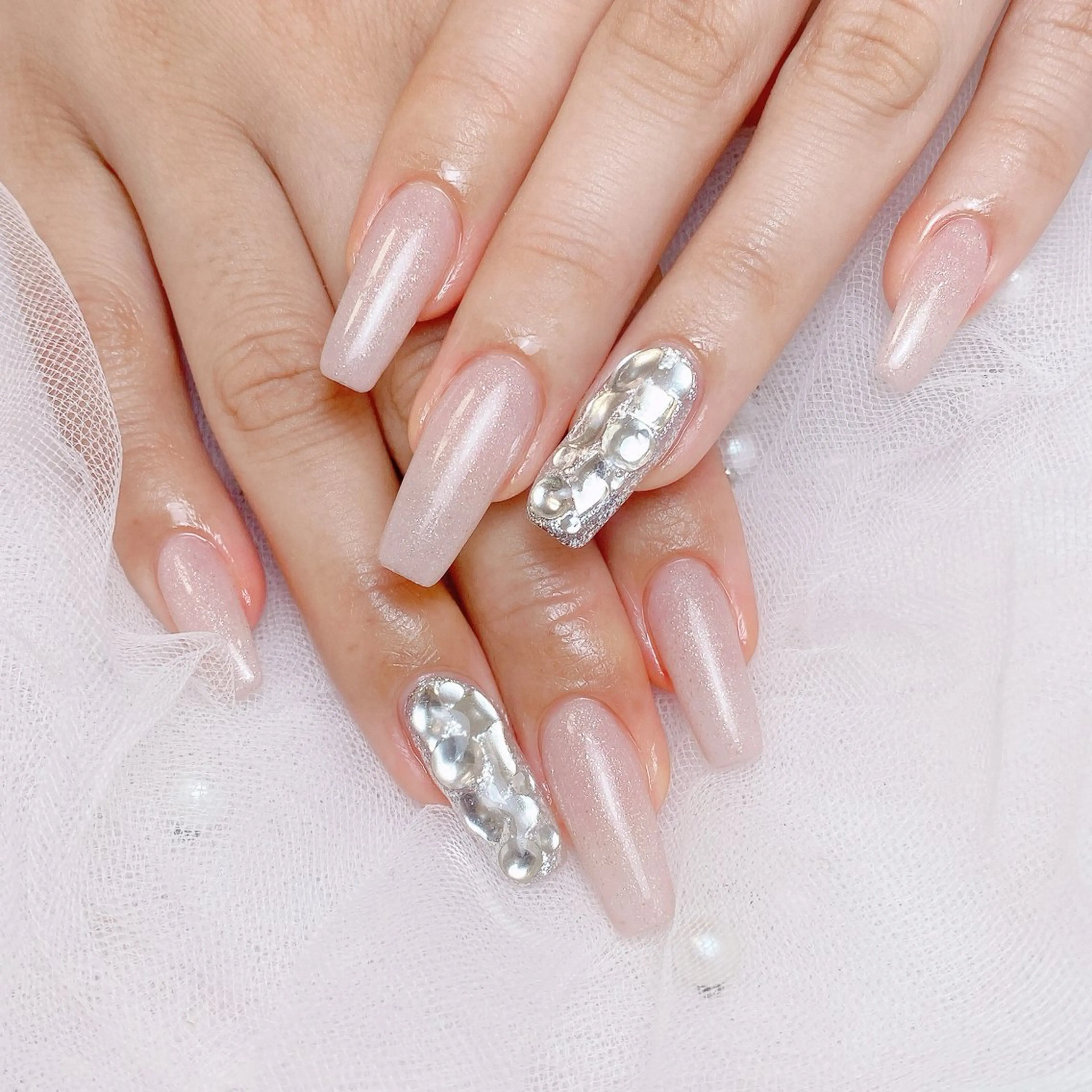 ネイル フレンチネイル ジェルネイル ハート 韓国ネイル マグネットネイル ハンドネイル ネイルサロン lotusのネイルデザイン