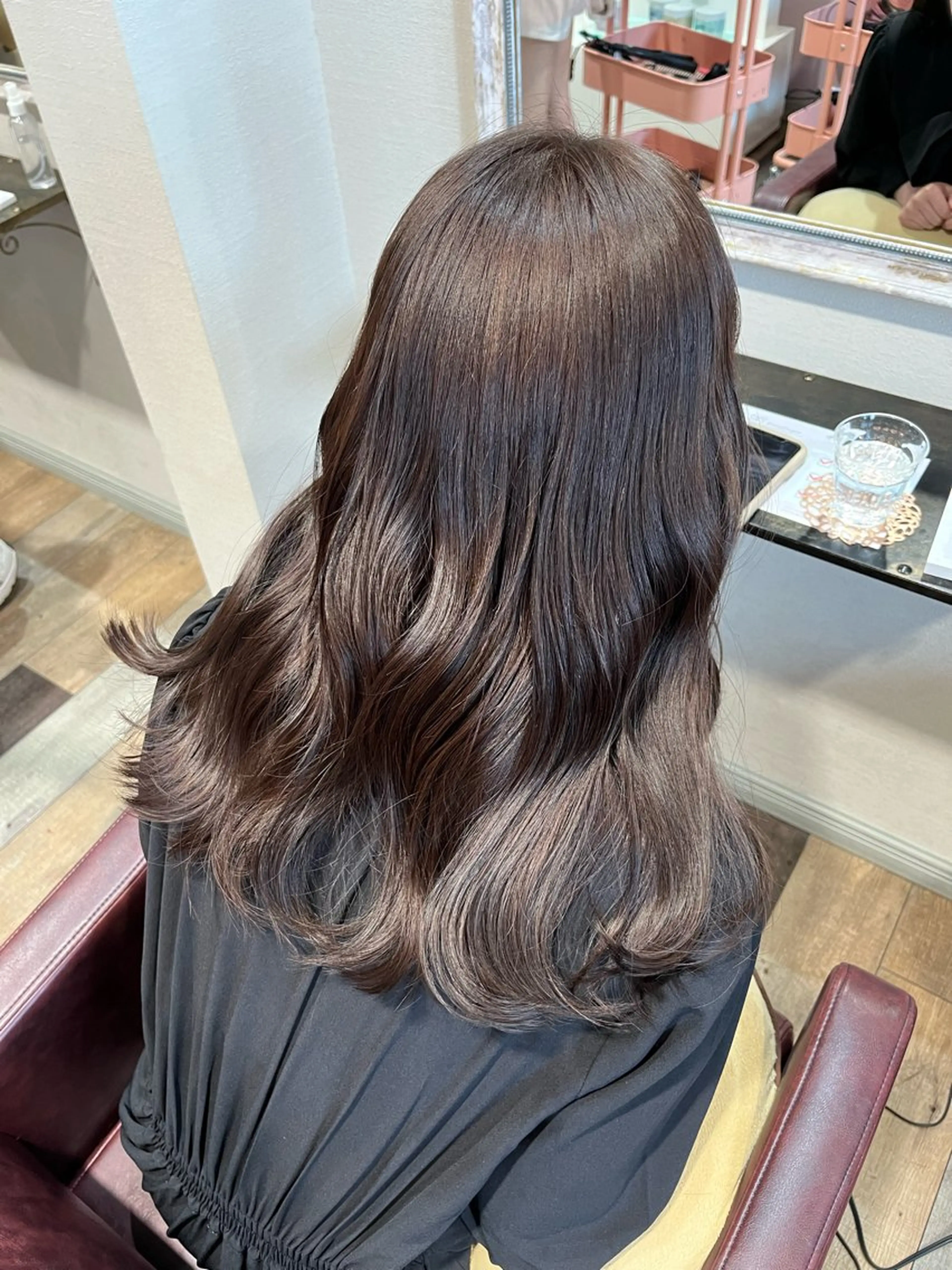 ロング カラー アッシュ ブリーチ 透明感カラー ダブルカラー 顔まわり/透け感 カラー/青栁優🔆のヘアスタイル