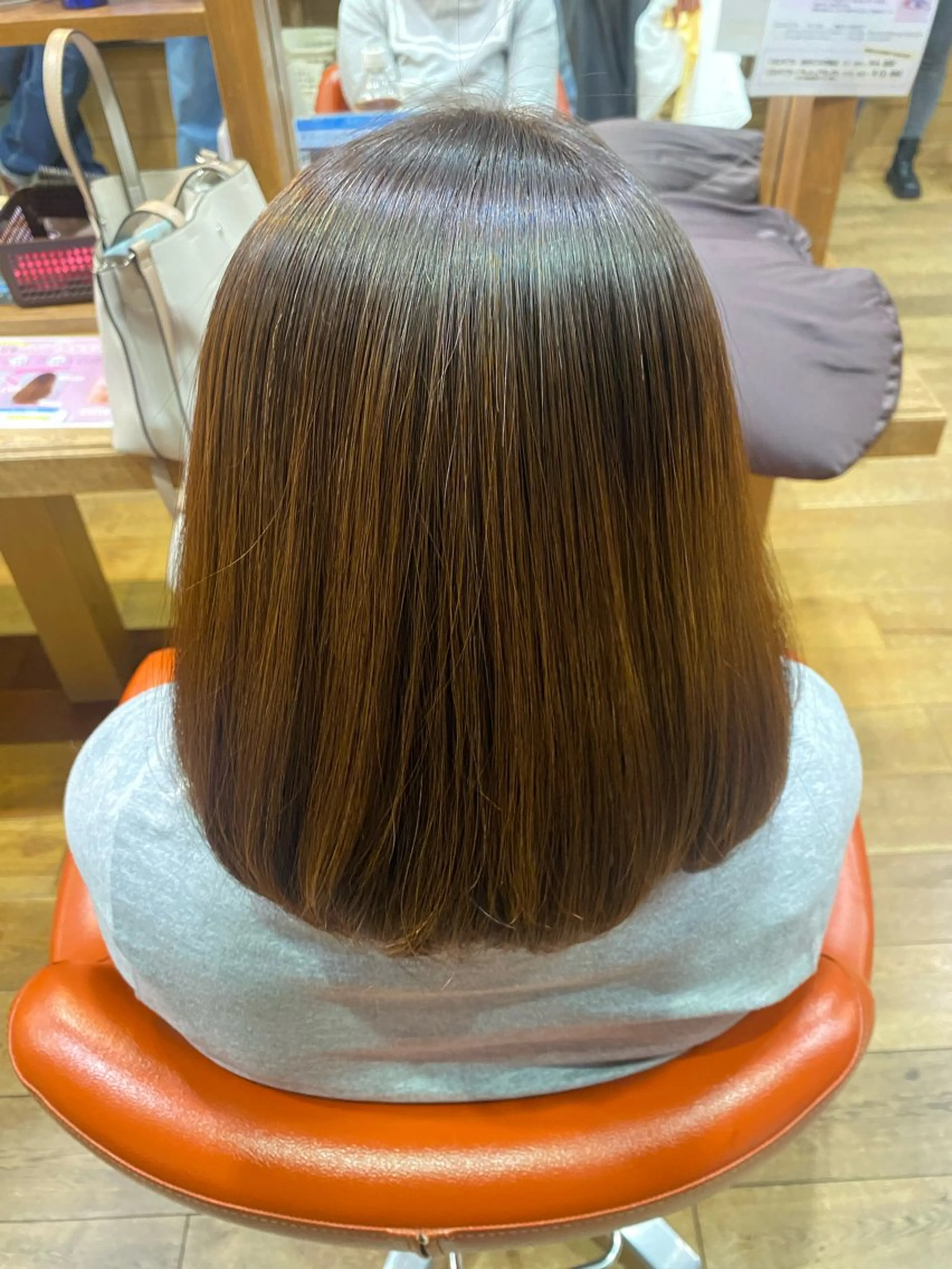 ミディアム 平塚 遥菜のヘアスタイル