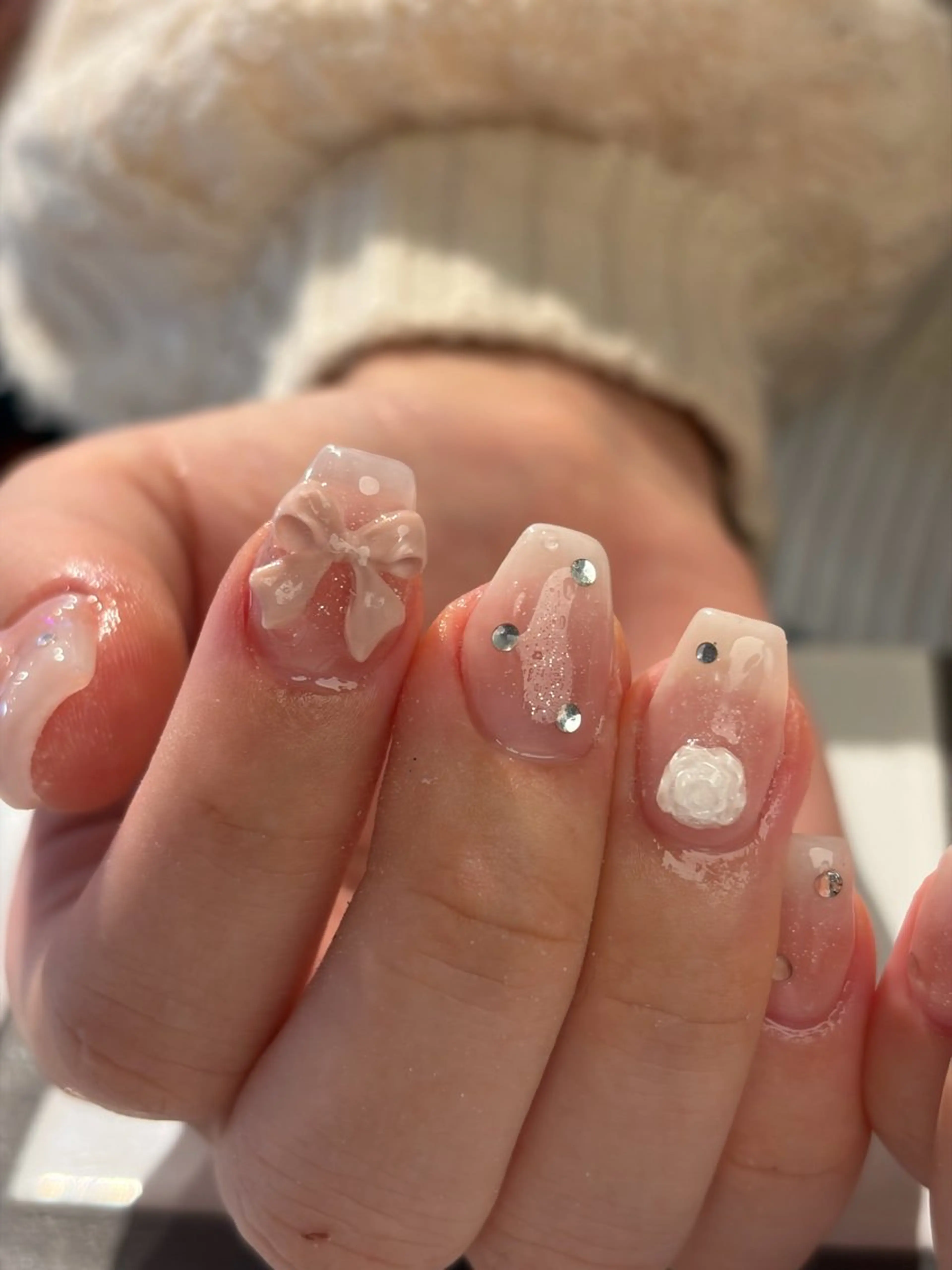 ネイル ハンドネイル ももJr.JELLO 🍑表参道NAILのネイルデザイン