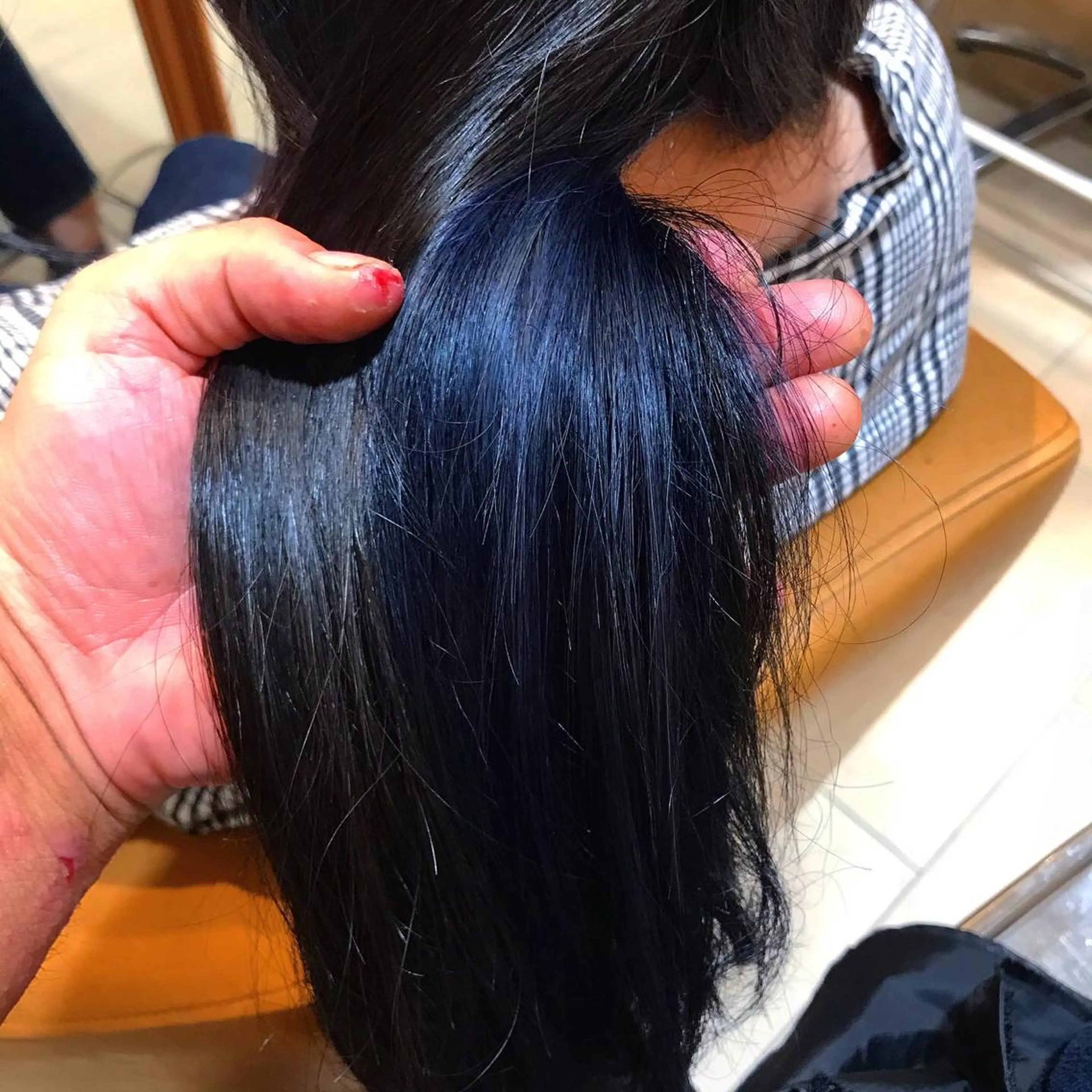 ロング カラー ブルーカラー 坂本 優輝のヘアスタイル