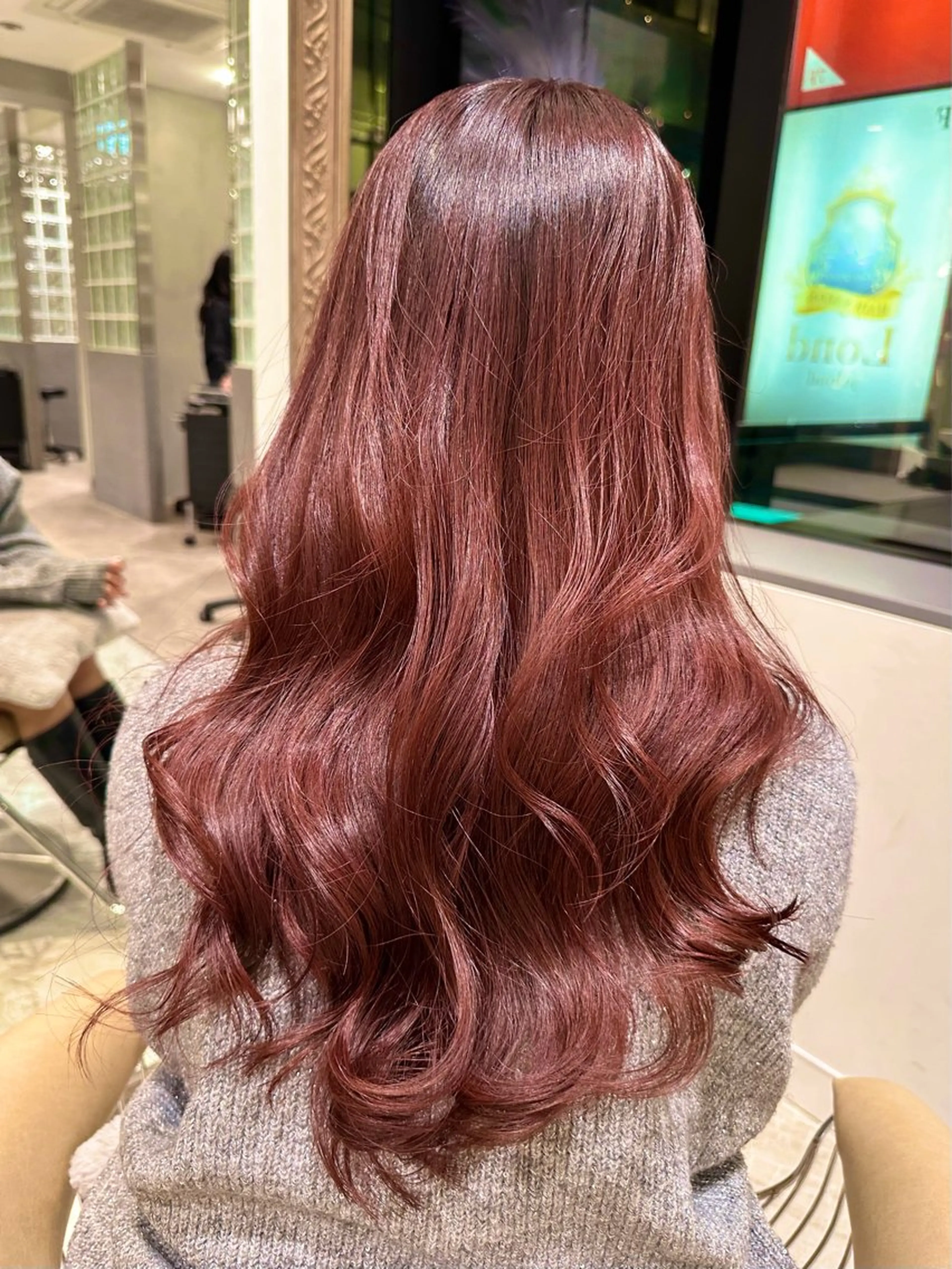 ロング もえな 💋👼🏻のヘアスタイル