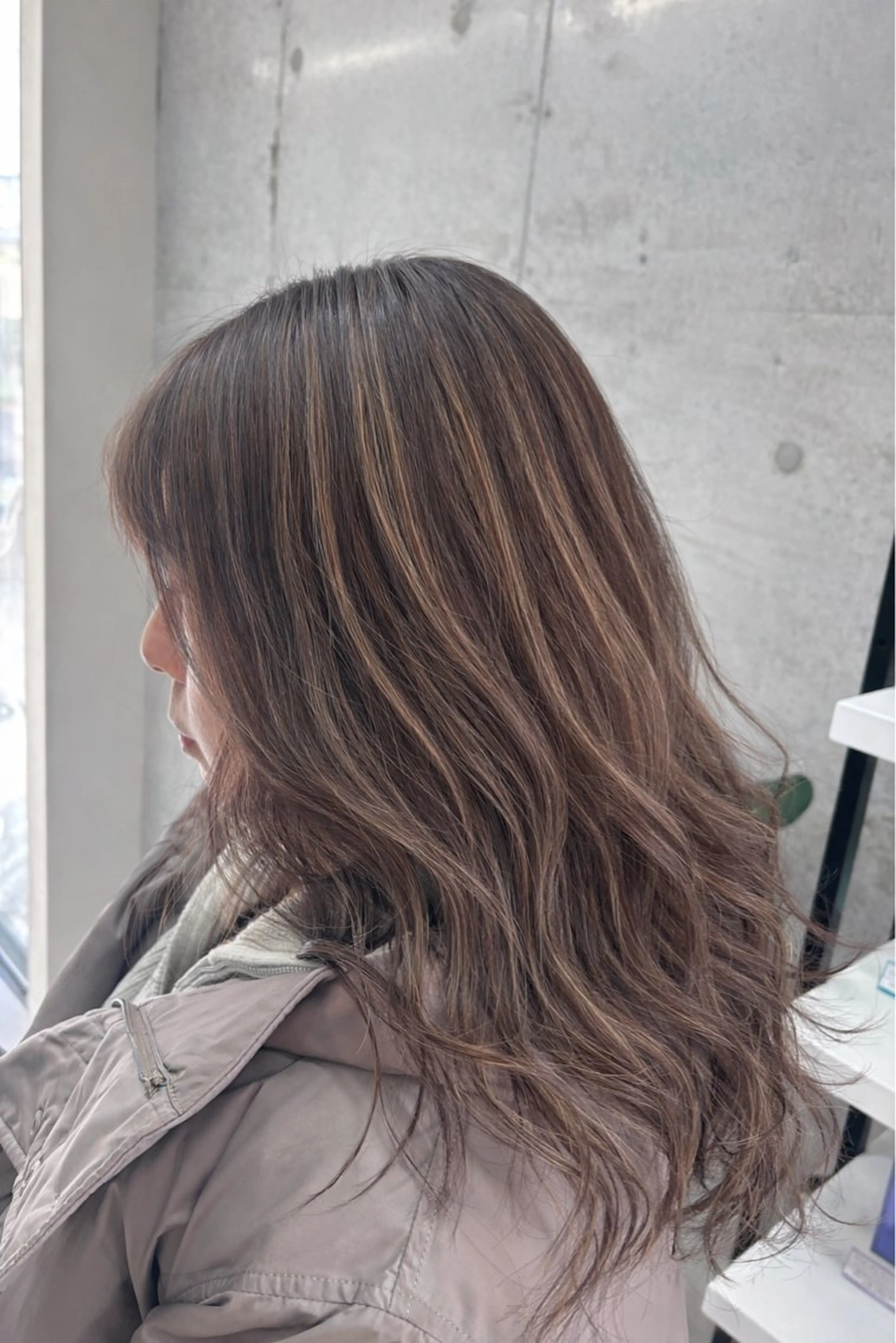 セミロング ヘアカラー 為谷莉世/ハイトーン /大宮のヘアスタイル