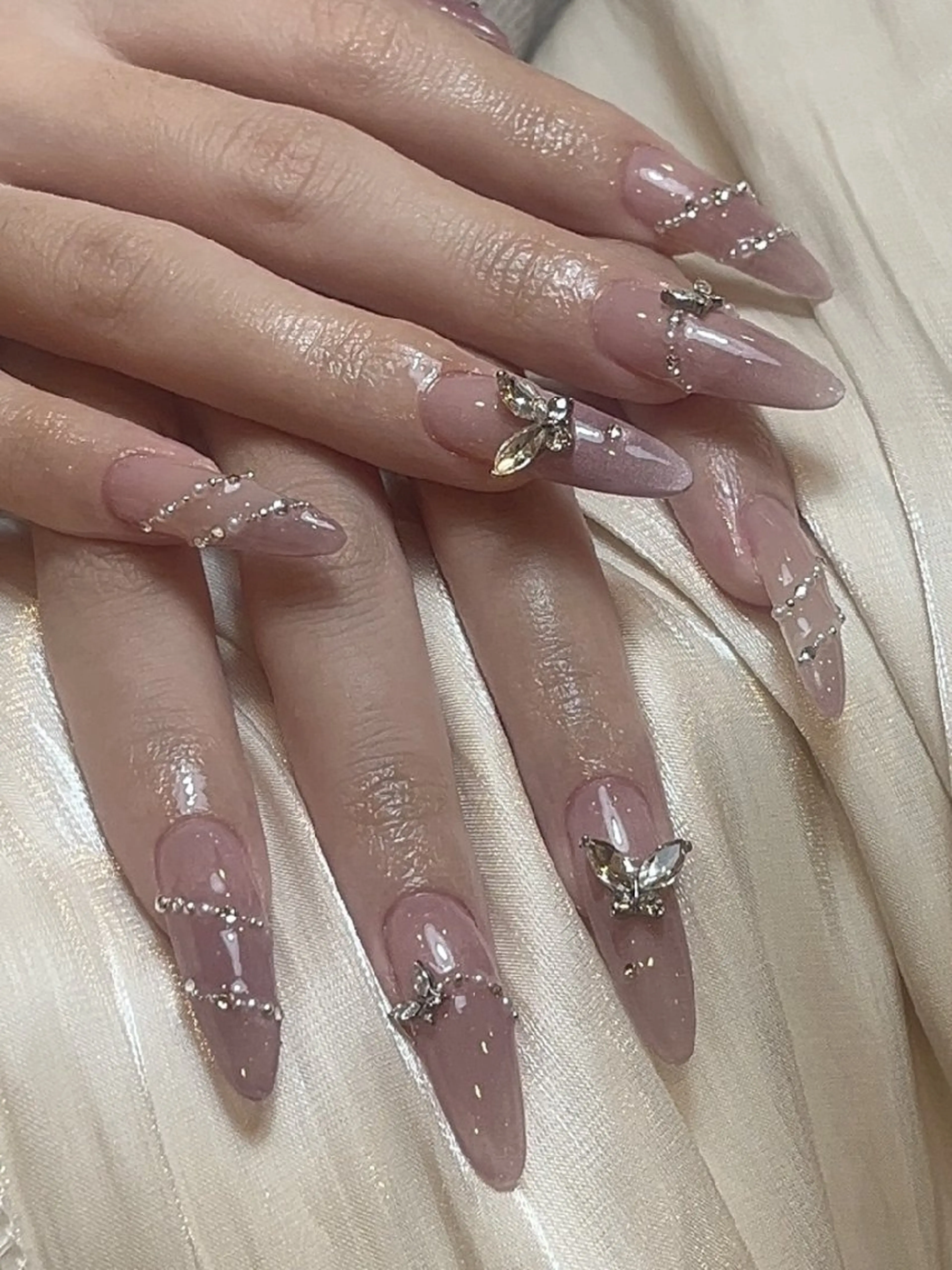 ネイル ネイルサロン Easenのネイルデザイン