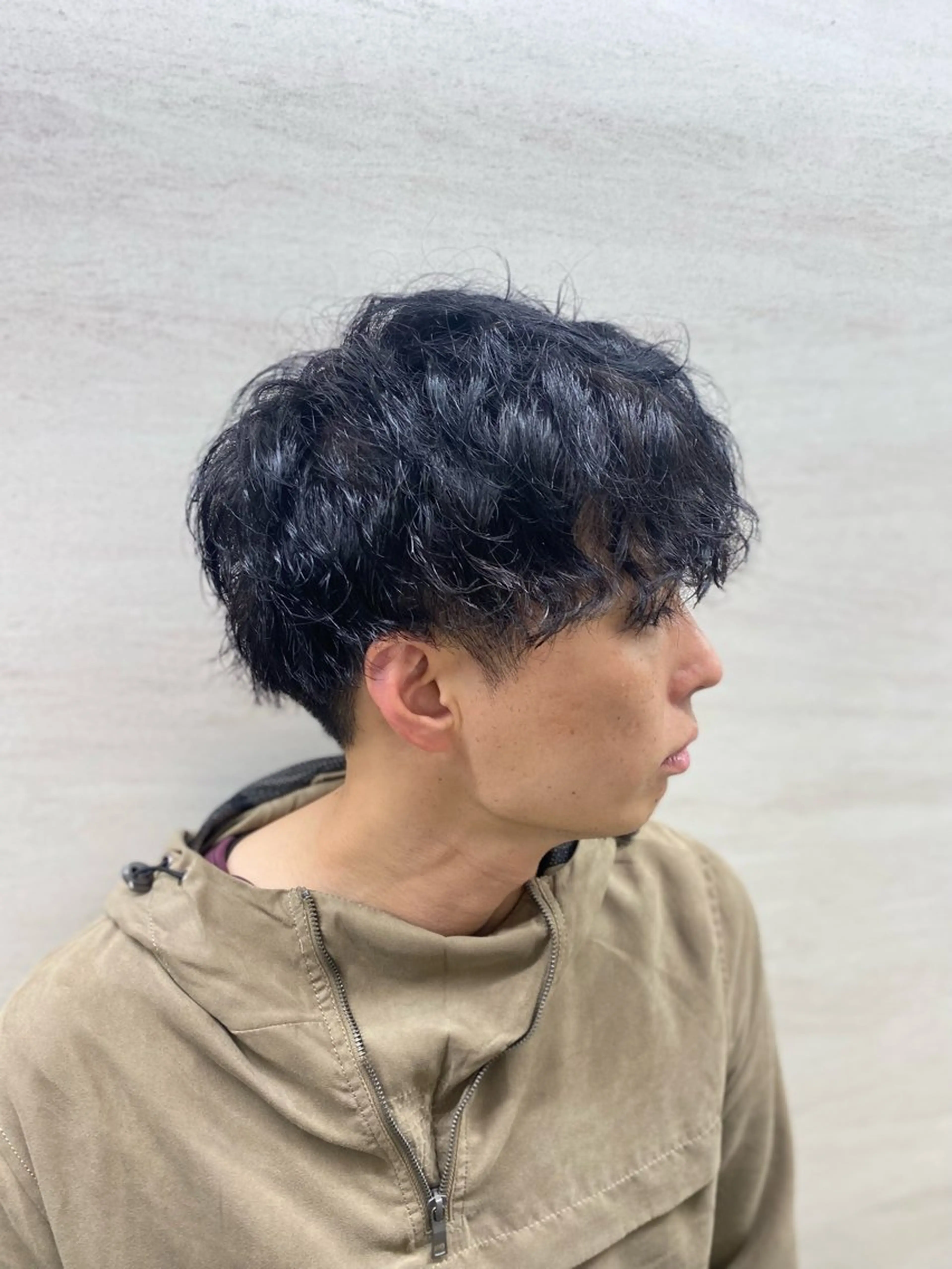 パーマ メンズ 三瓶まい  メンズ/ レディースカット✂️のヘアスタイル