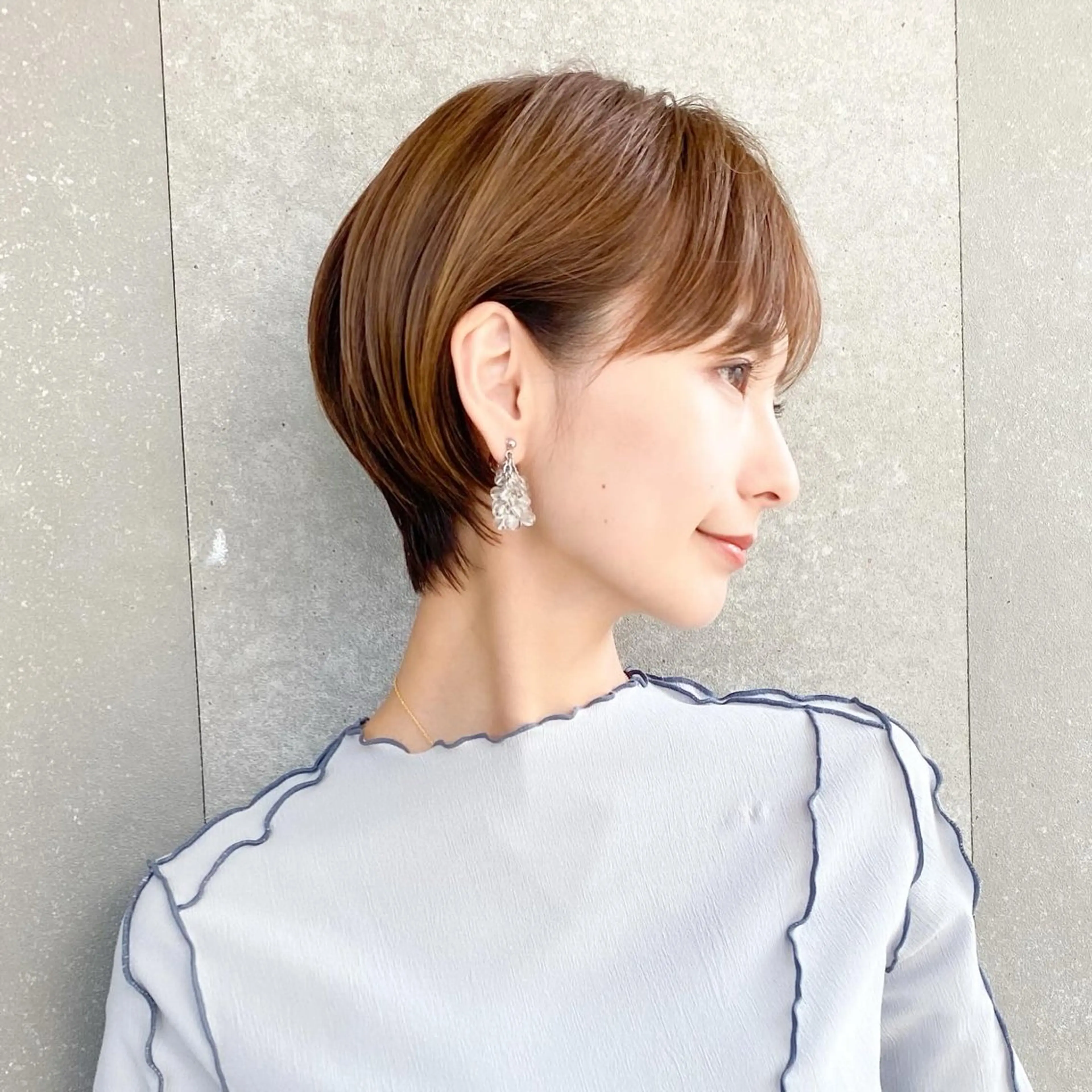 ✨白髪も綺麗に✨カット+N.ケアカラー+スチームトリートメント🌟グレイカラー(白髪染め)もお任せ下さい🥰の写真