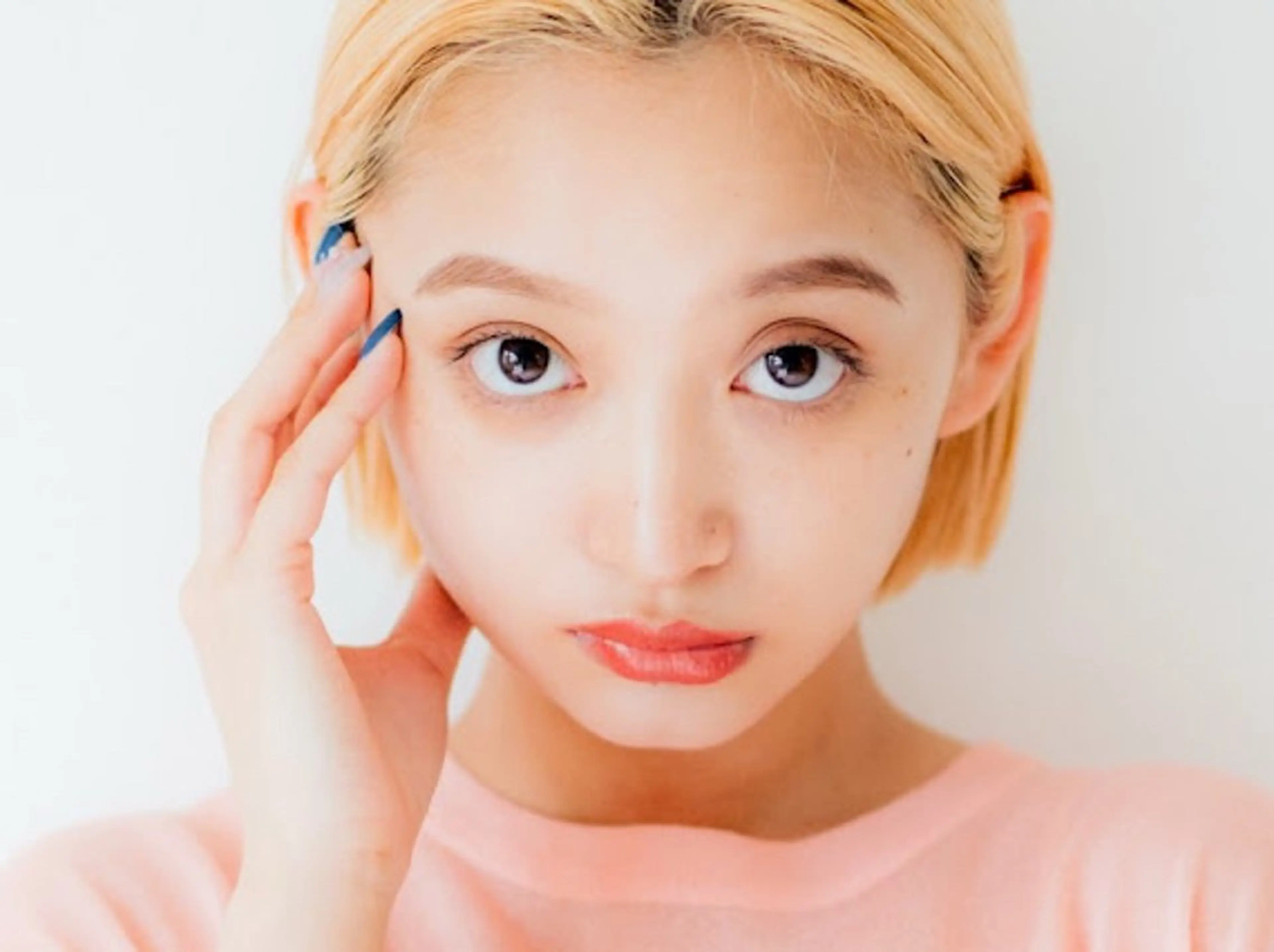 《ナチュラル眉🌱》美眉アイブロウWAX＋間引き (メイク込) ¥4700 ＋指名料300の写真