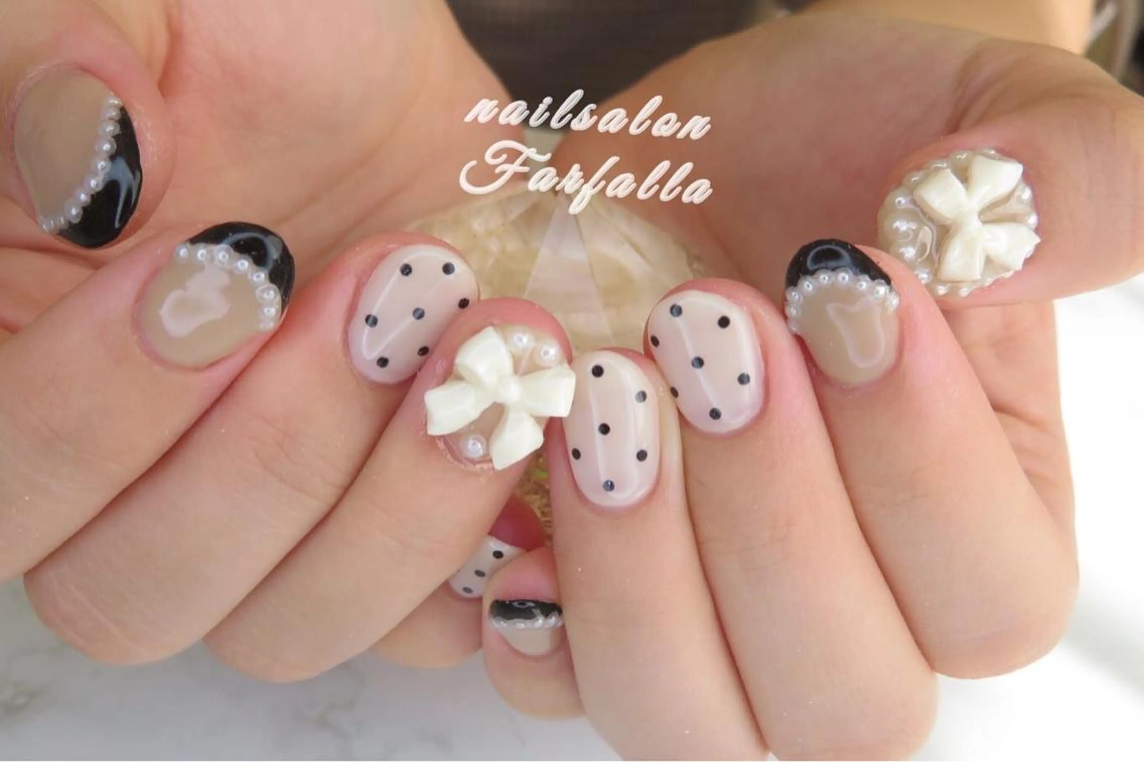 ネイル Farfalla Kieのネイルデザイン