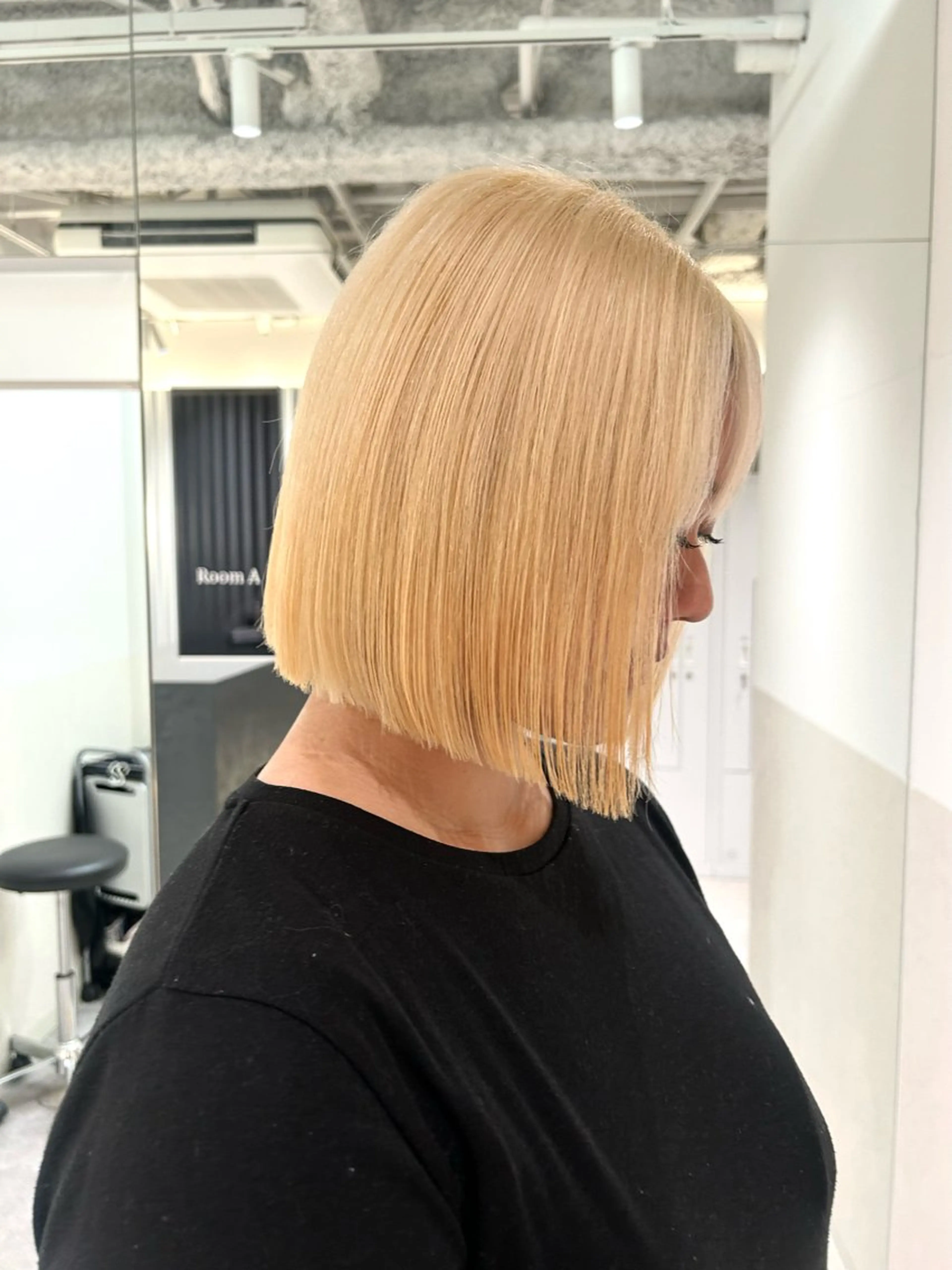 ショート カラー 🤍垢抜け♡透明感 カラーmoeka🤍のヘアスタイル