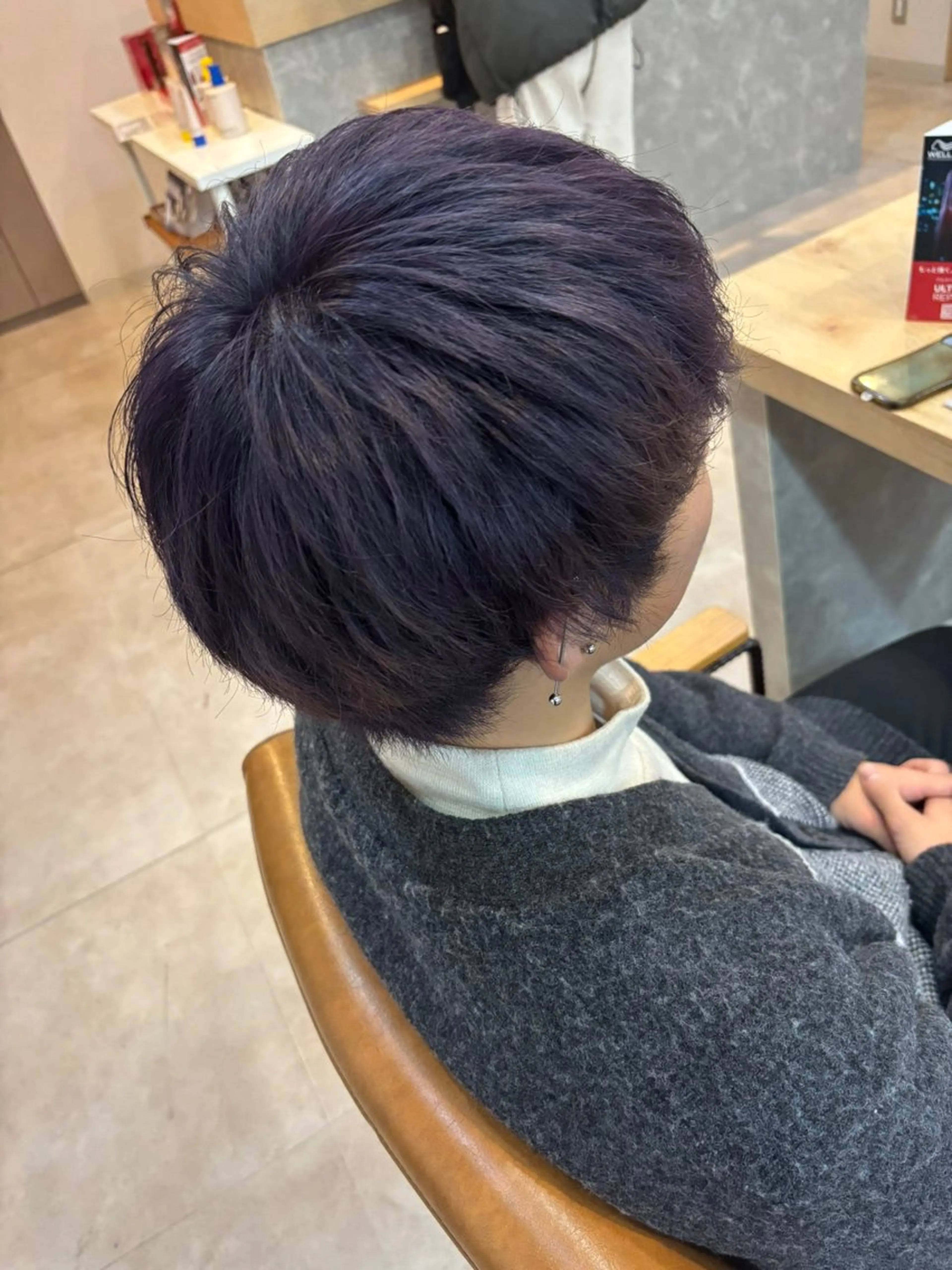 カラー メンズ メンズブリーチ ブリーチ ブルーカラー ブルーパープル 八尋 悠希のヘアスタイル