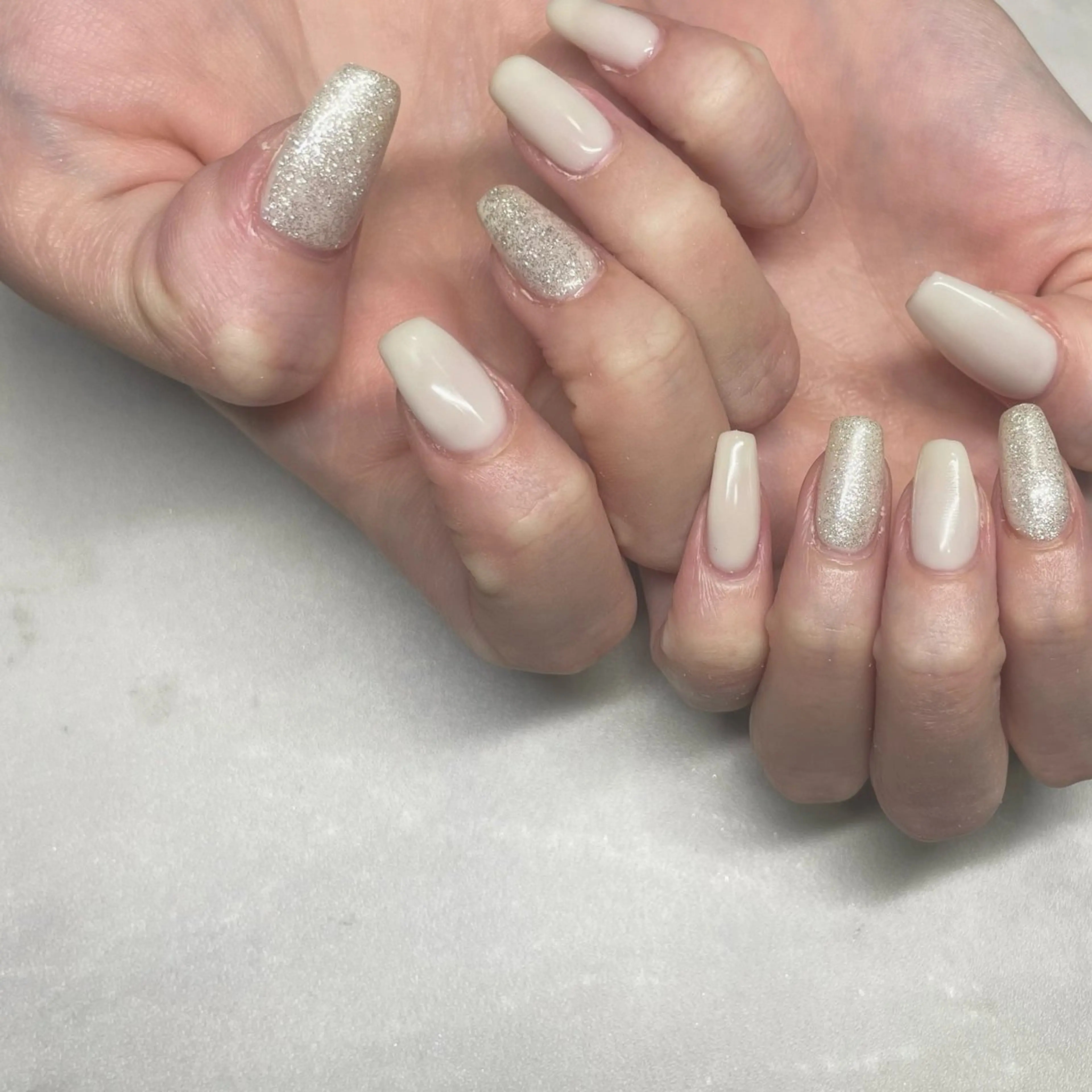 ネイル airi 🤍のネイルデザイン