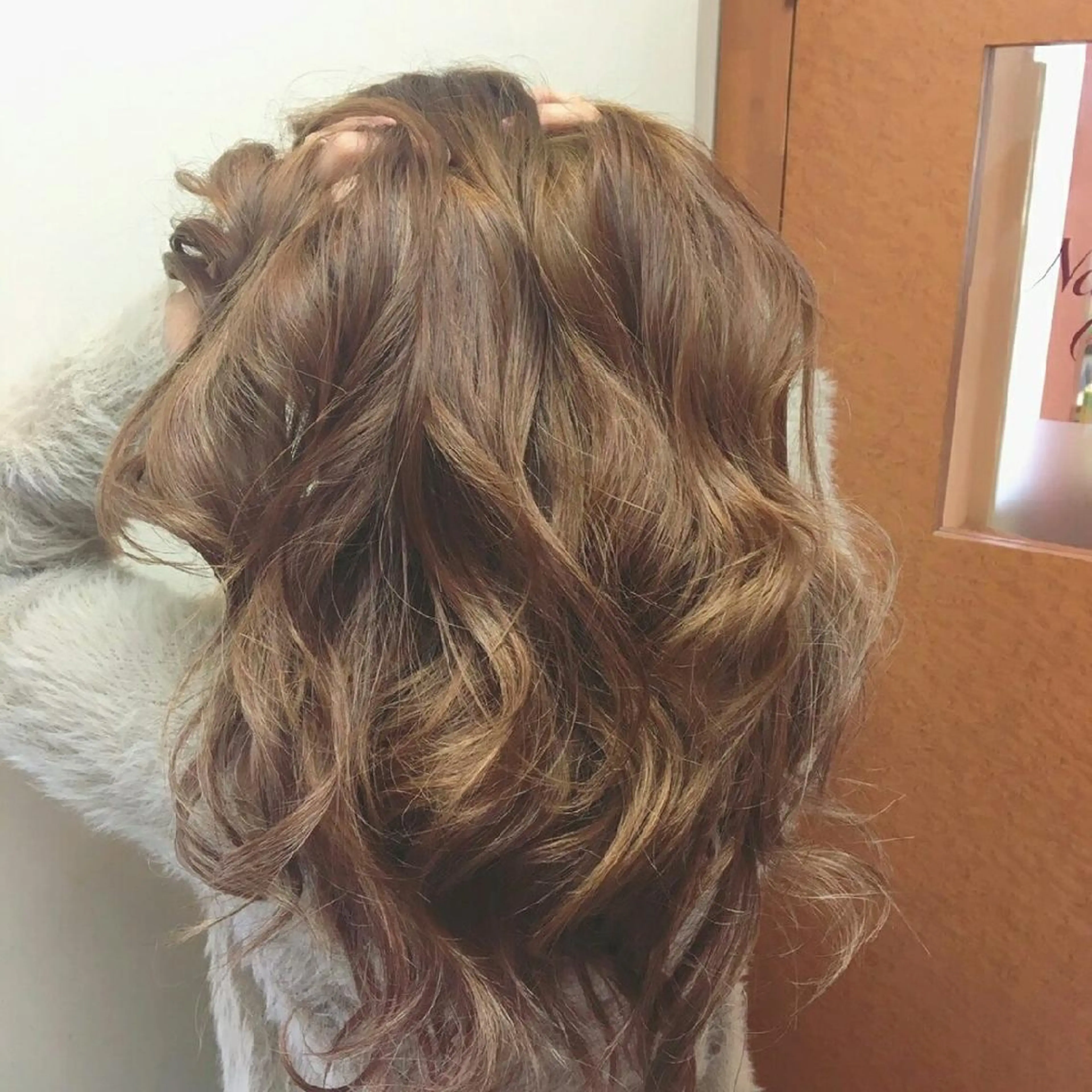 セミロング ロング カラー 編み込みエクステ エクステ 100%髪質改善特化 TRUNSのヘアスタイル