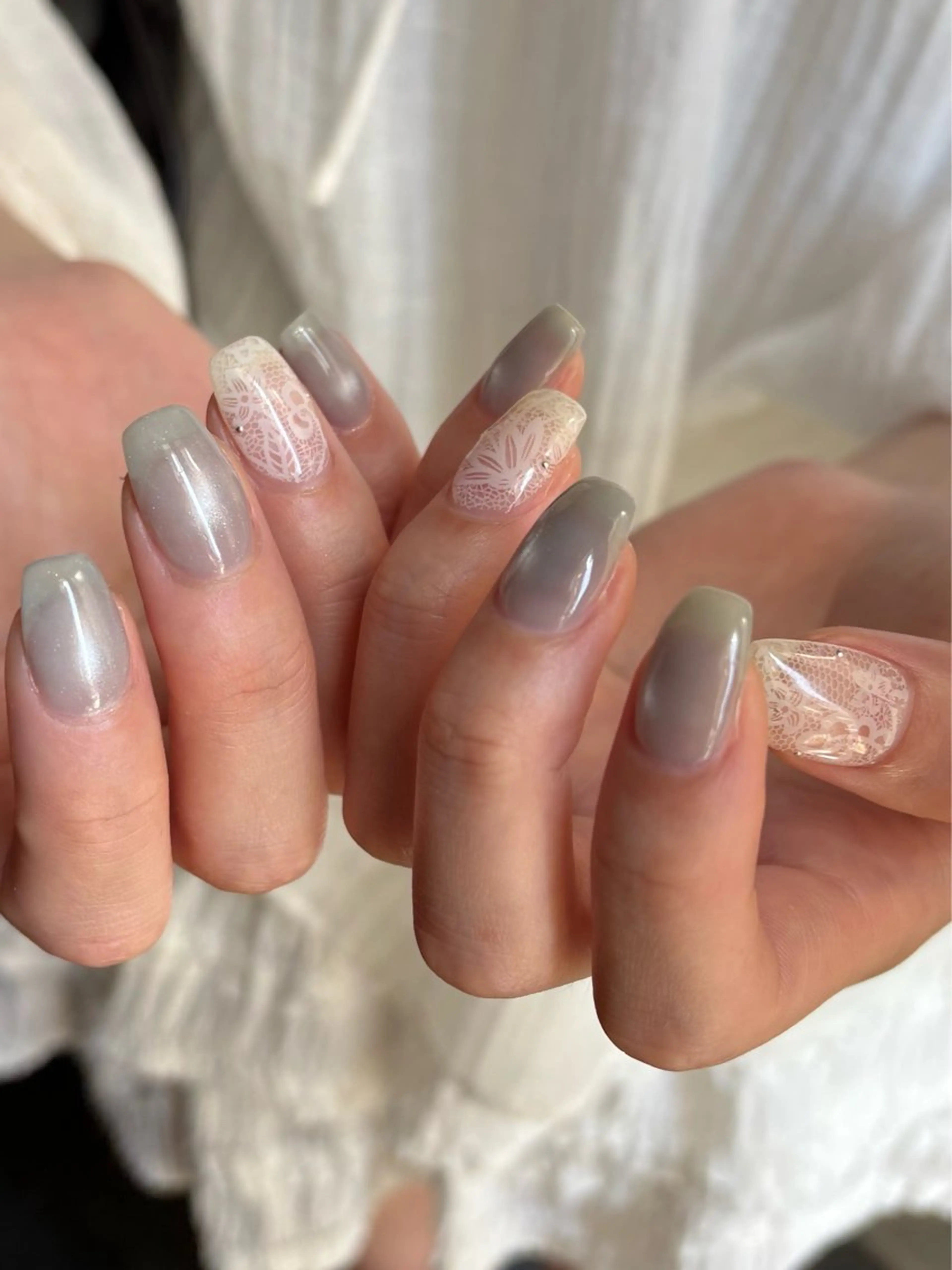 ネイル Manon Tomiのネイルデザイン
