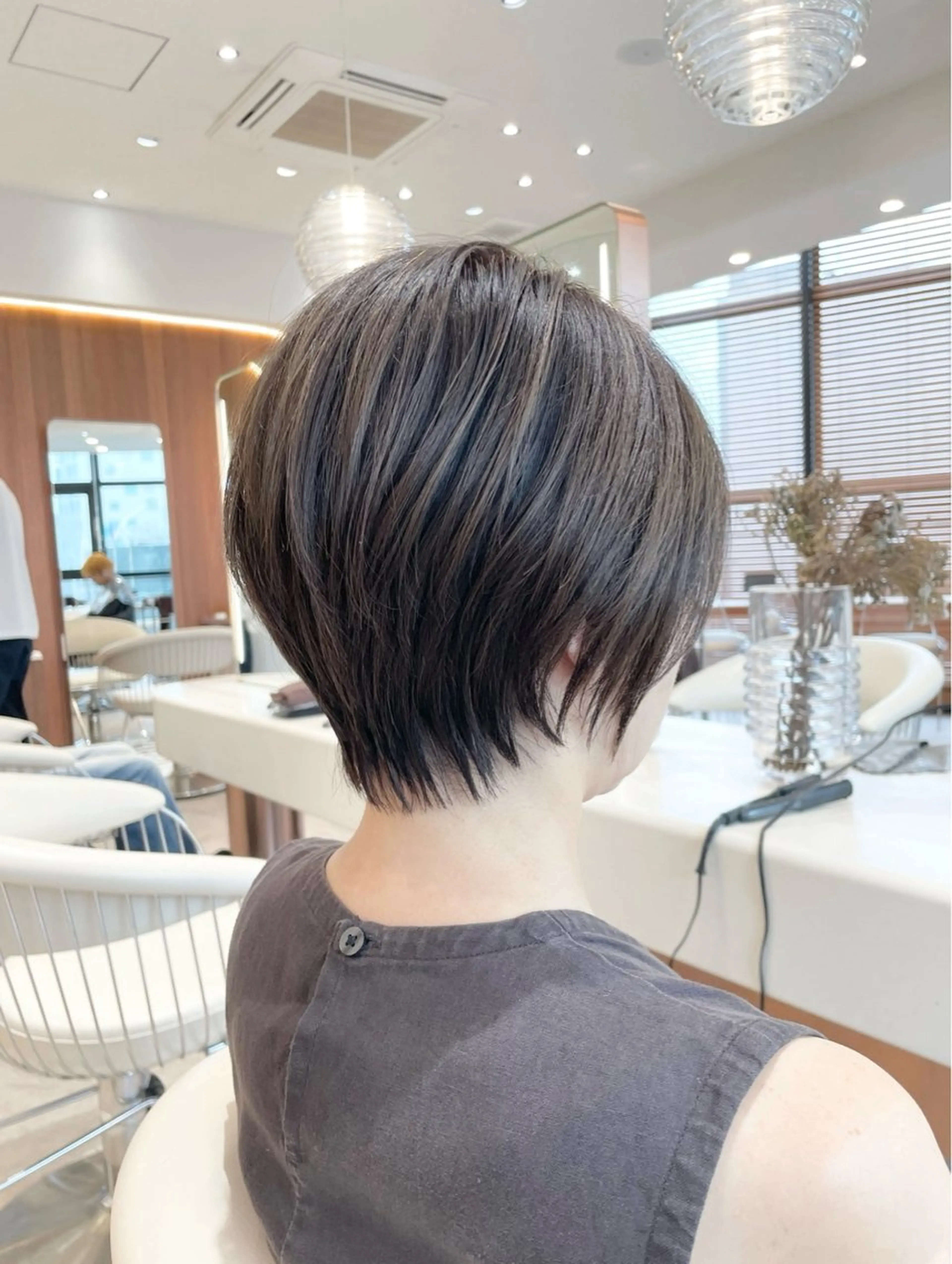 ショート カラー ショートボブ 丸みショート イルミナカラー ボブ くびれヘア カット ヘアカラー トリートメント 田中航平/渋谷ボブ/ レイヤーボブのヘアスタイル