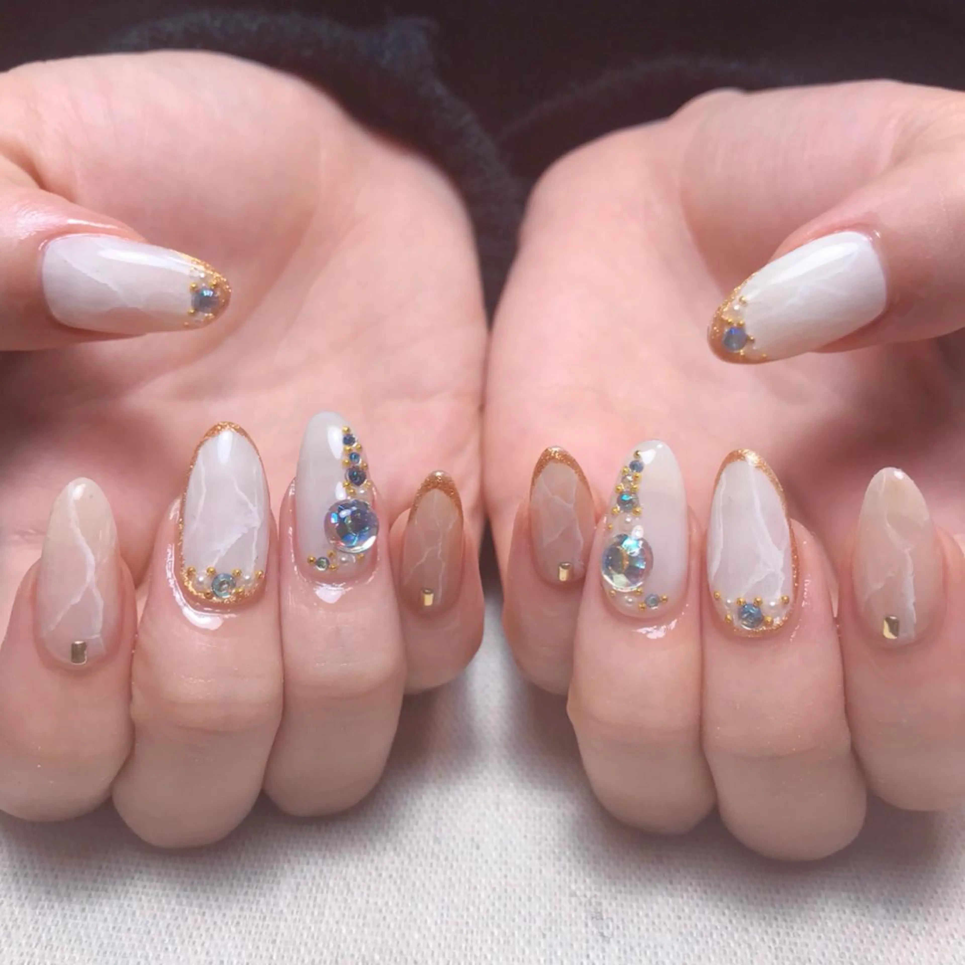 ネイル ハンドネイル 💅chainail _aiのネイルデザイン